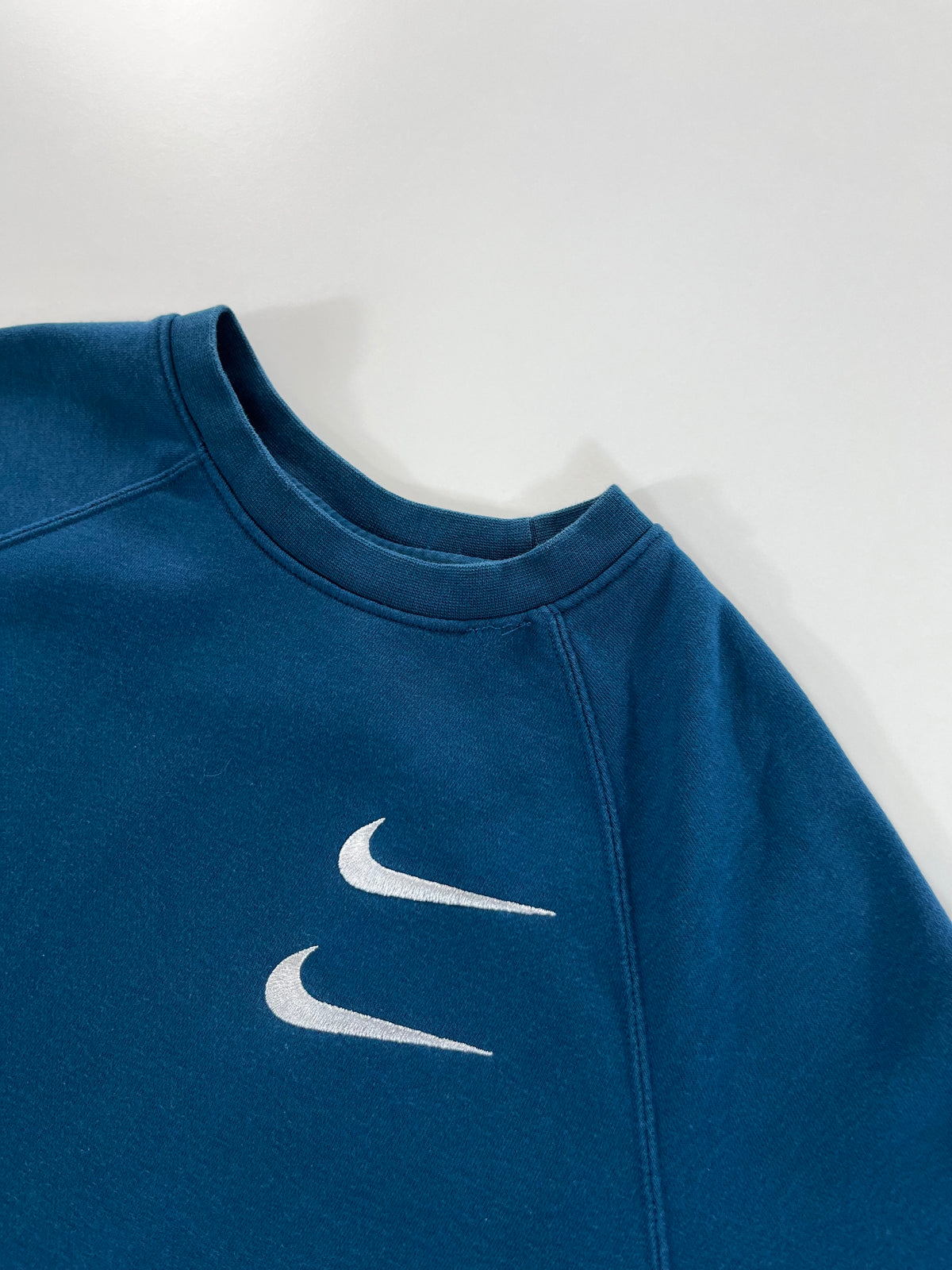 Nike Swoosh crewneck pulóver