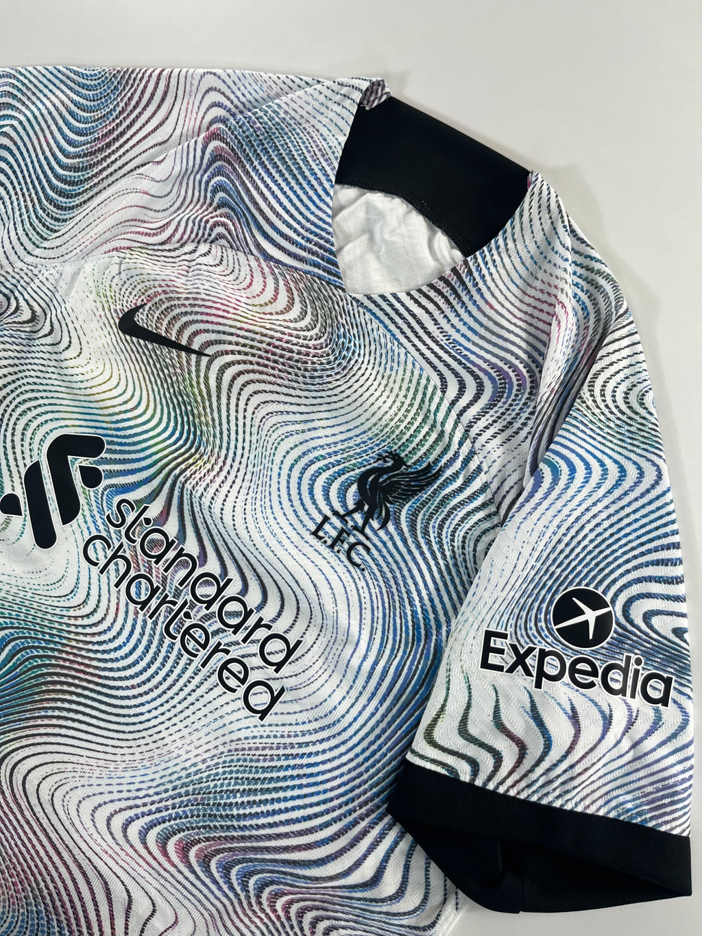 Nike Liverpool Player Issue 2022-2023 idegenbeli mez