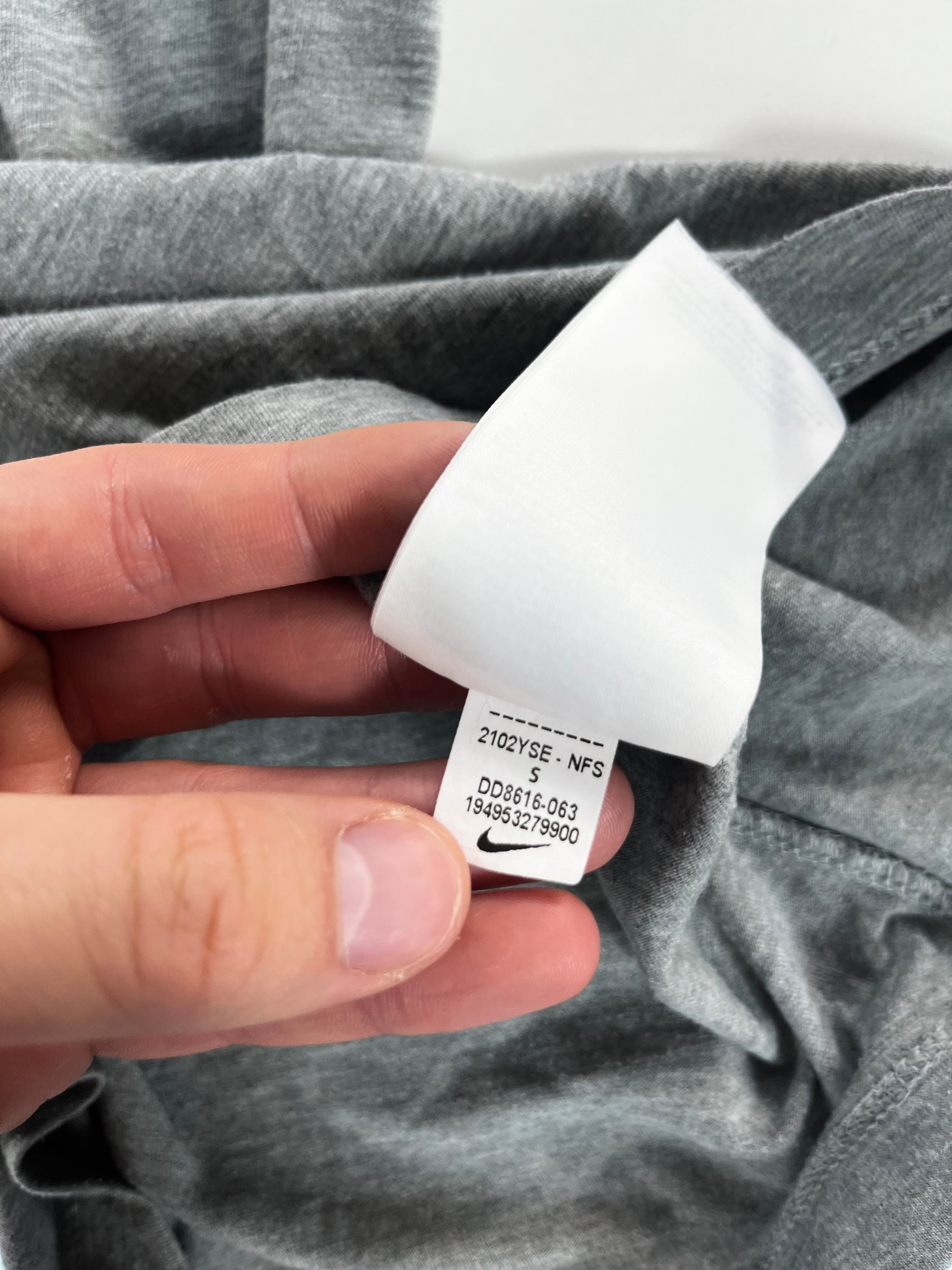 Nike Athletic póló