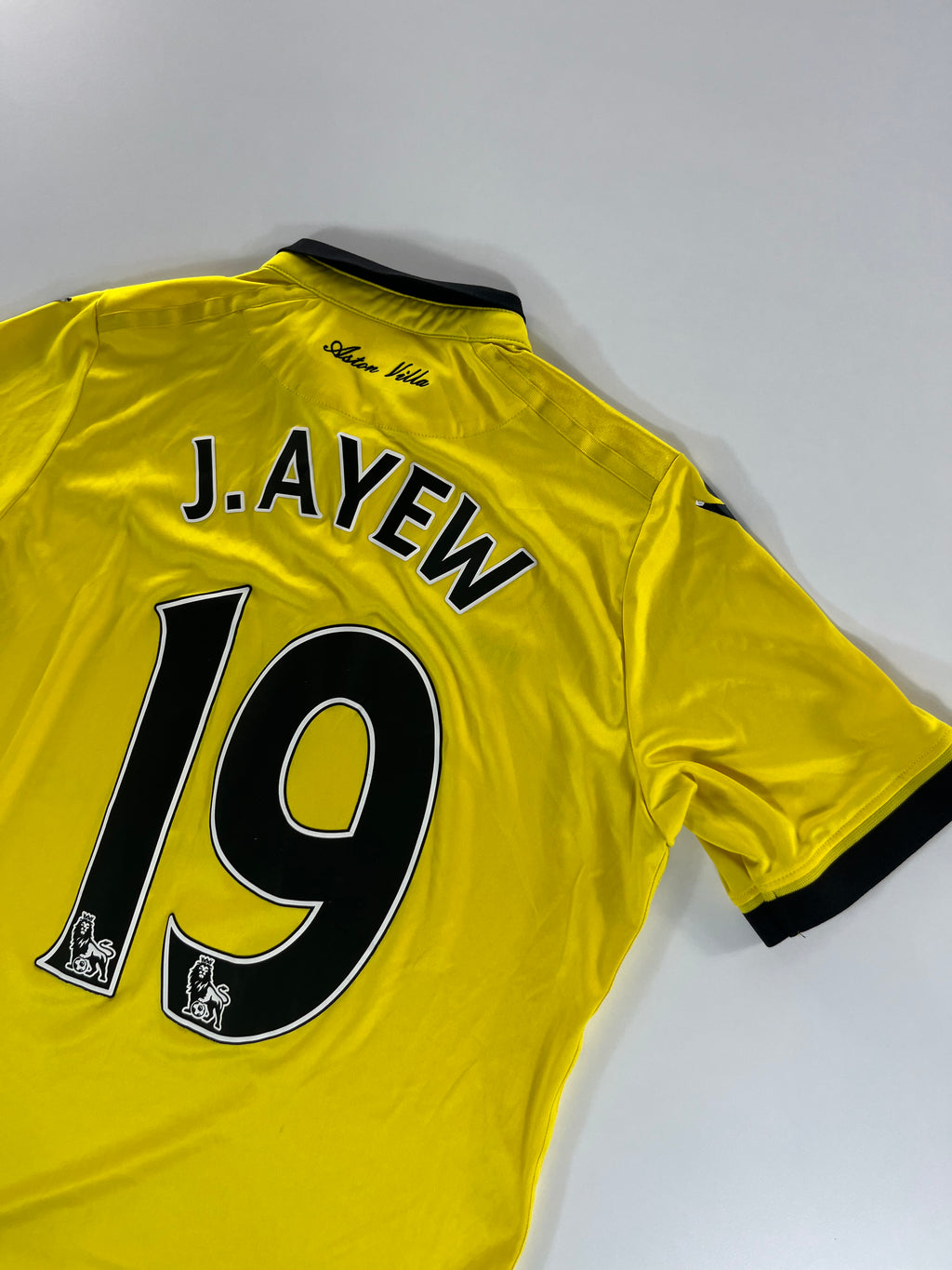 Macron Aston Villa 2015-2016 Jordan Ayew idegenbeli mez