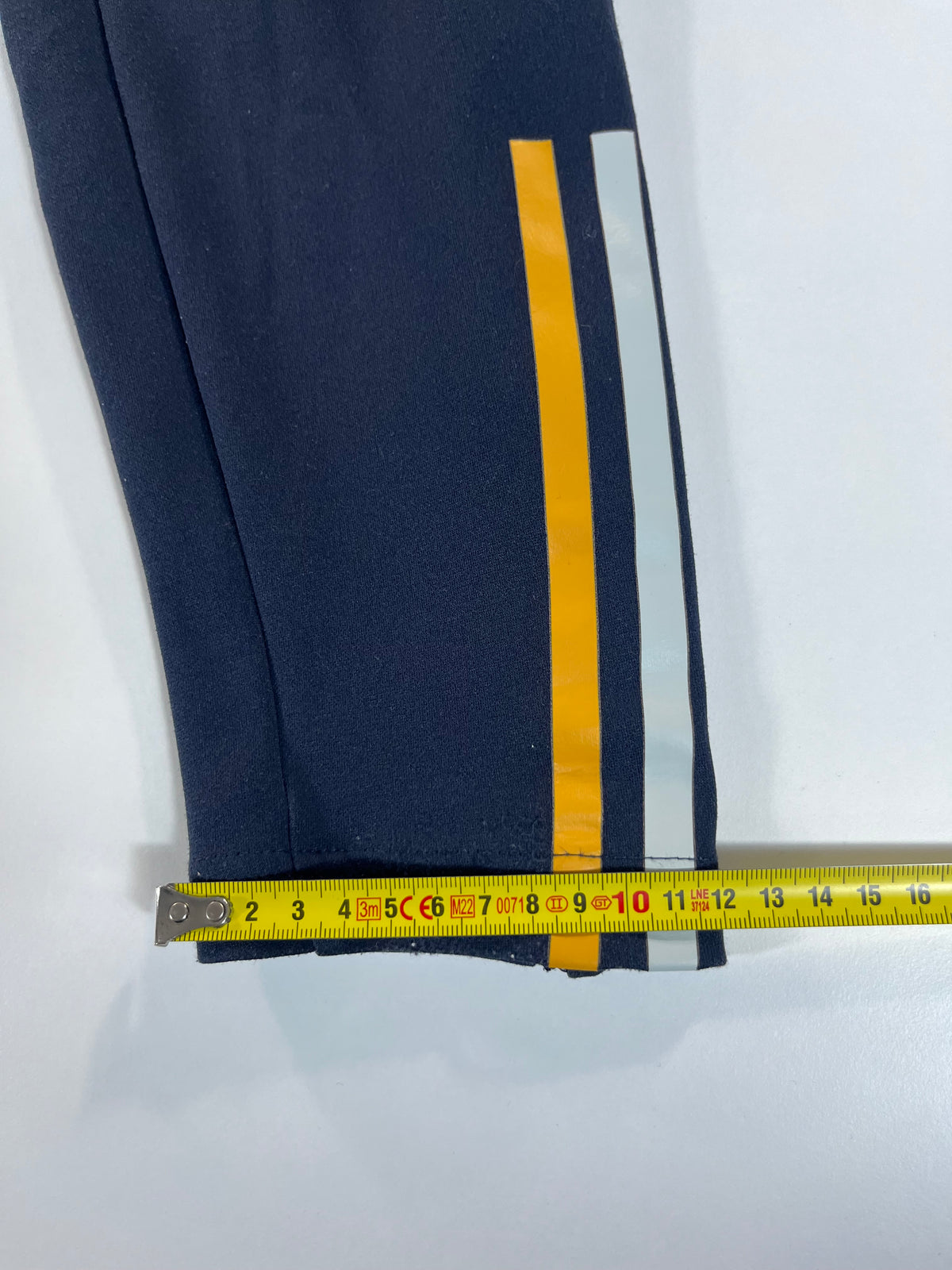 Adidas Real Madrid 2023-2024 melegítőszett