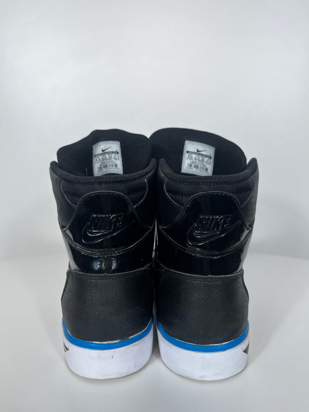 Nike Air Jordan 2 Flight cipő
