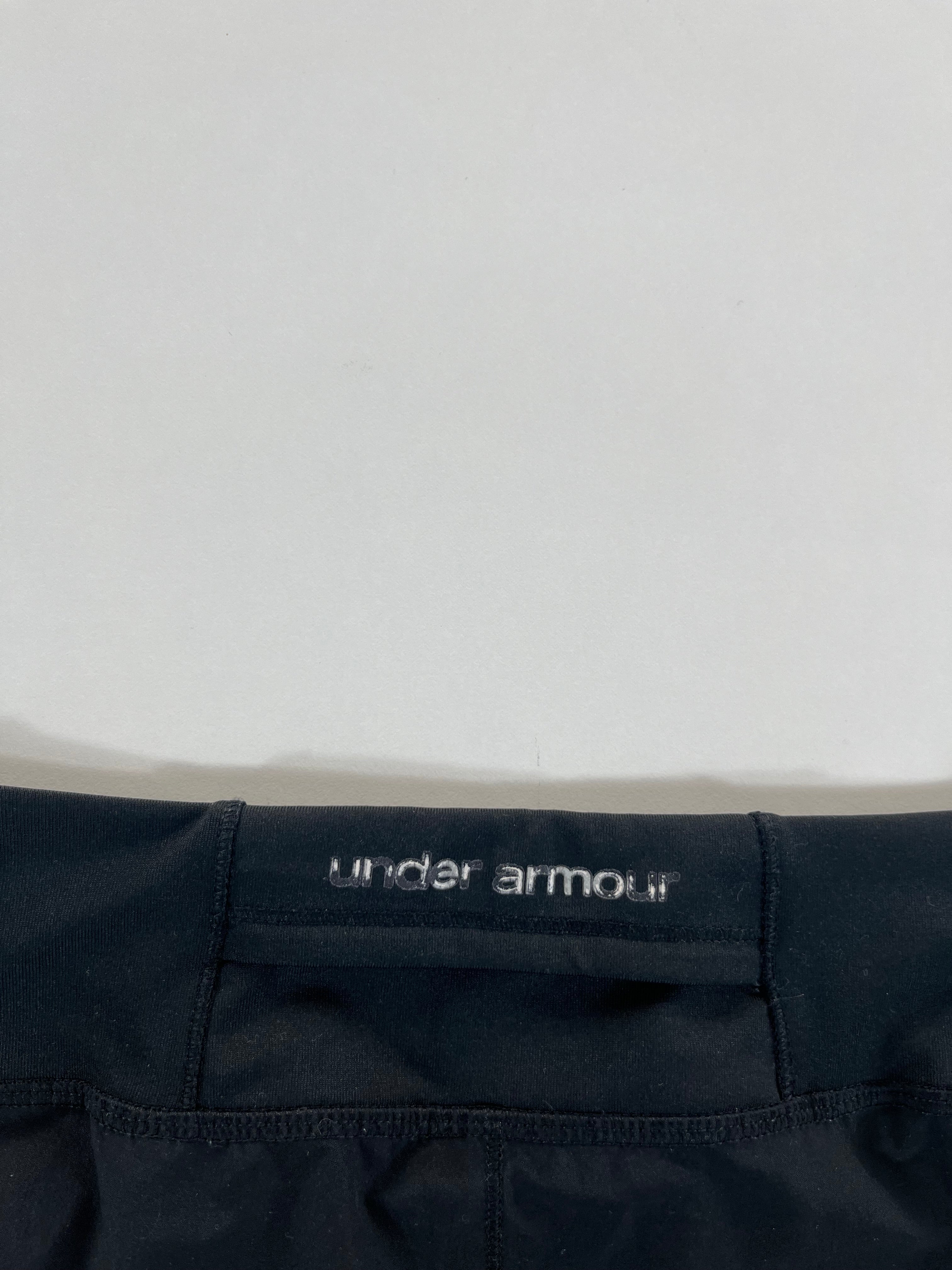 Under Armour short
