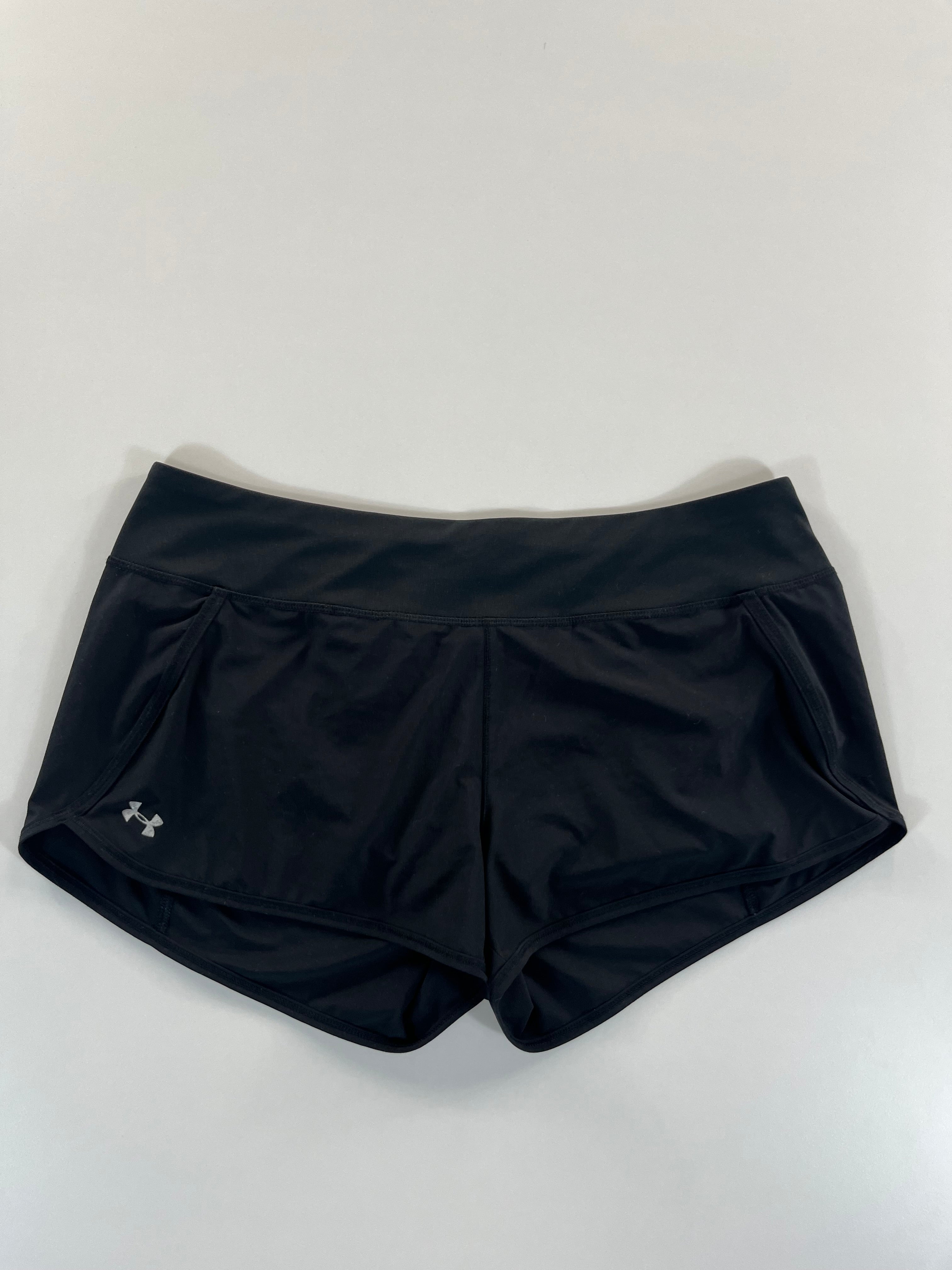 Under Armour short