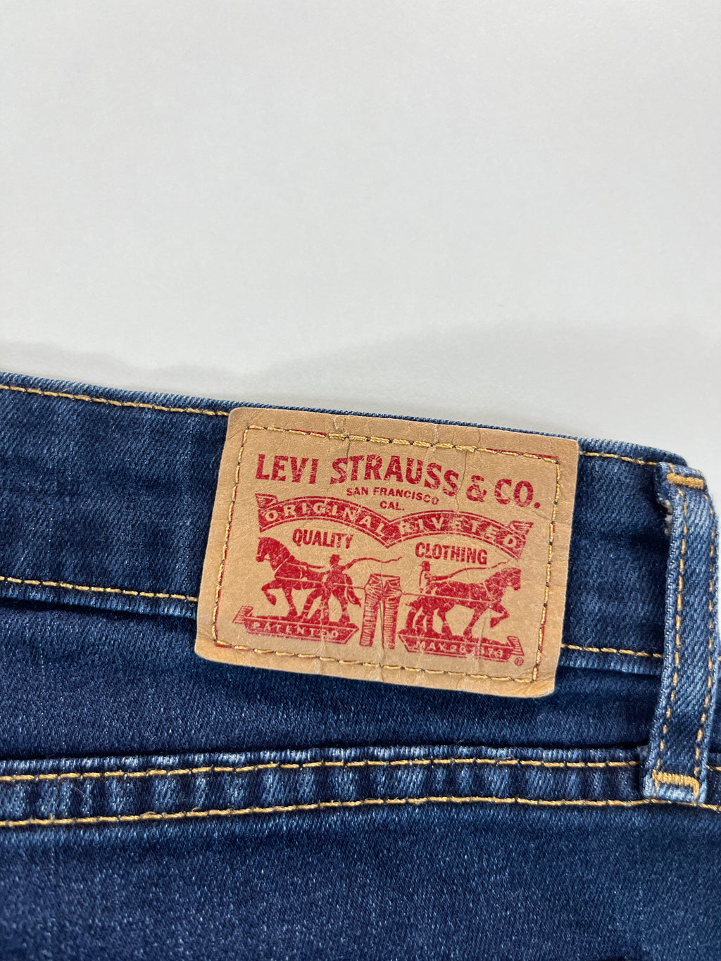 Levi's 711 Skinny 29 farmernadrág