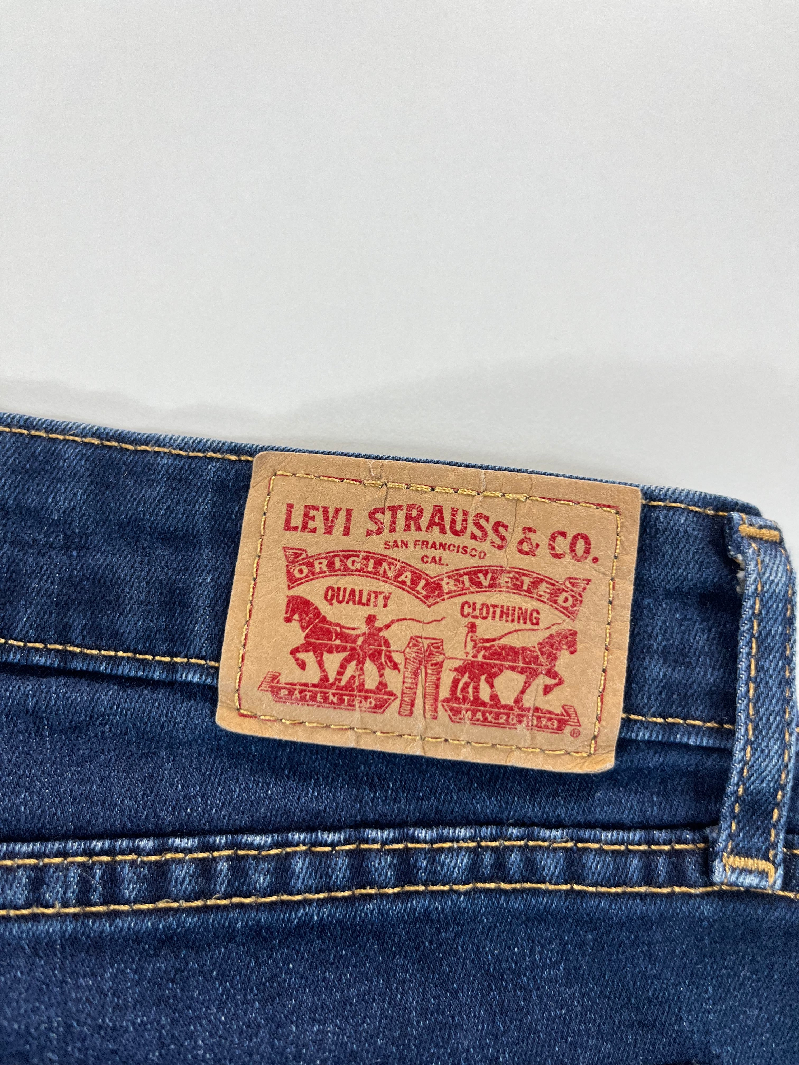 Levi's 711 Skinny 29 farmernadrág