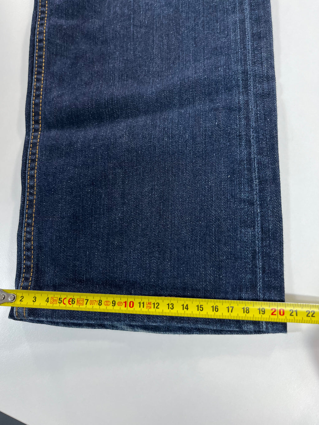 Levi's 504 W32 L34 farmernadrág