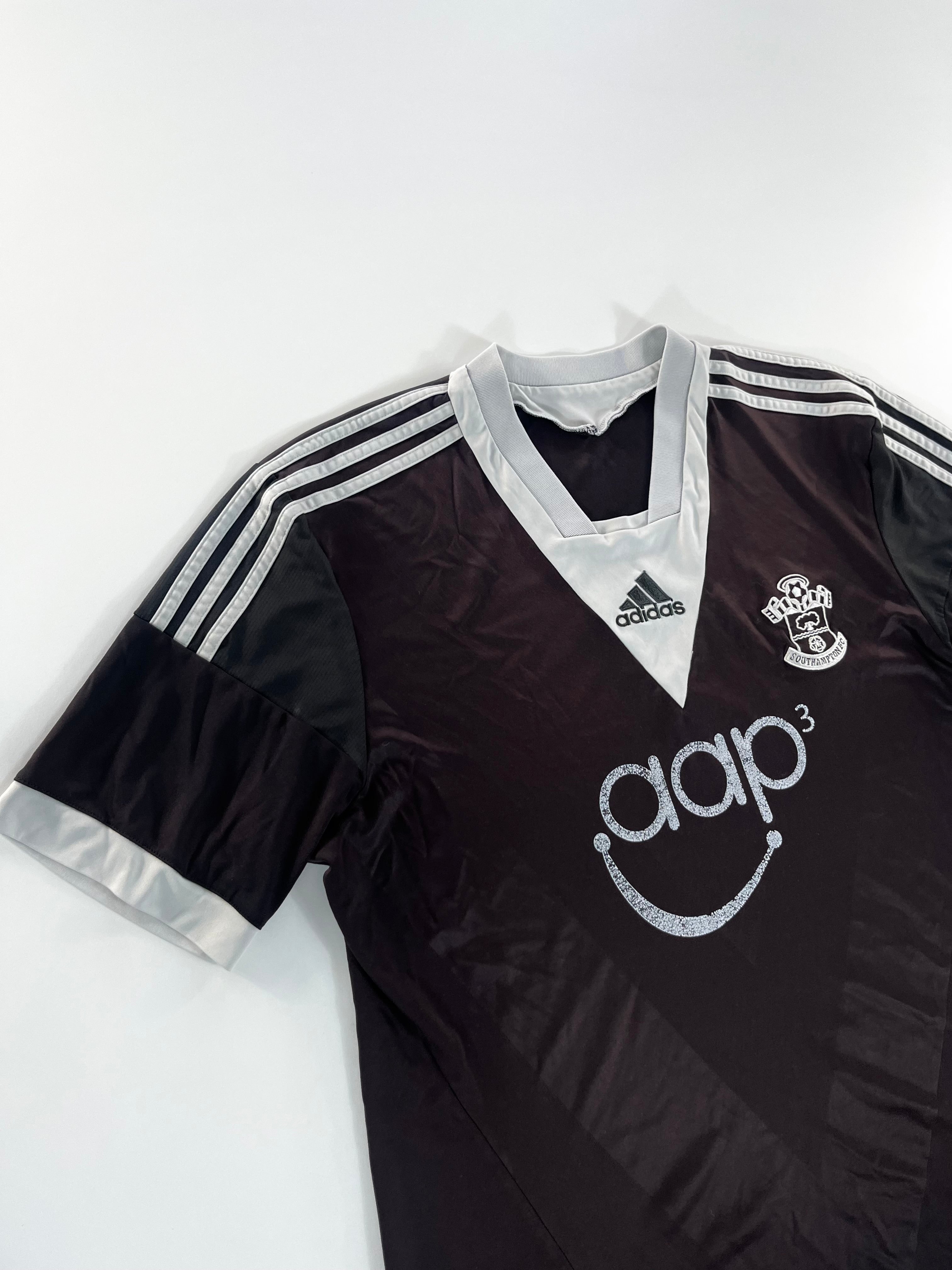 Adidas Southampton 2013-2014 idegenbeli mez