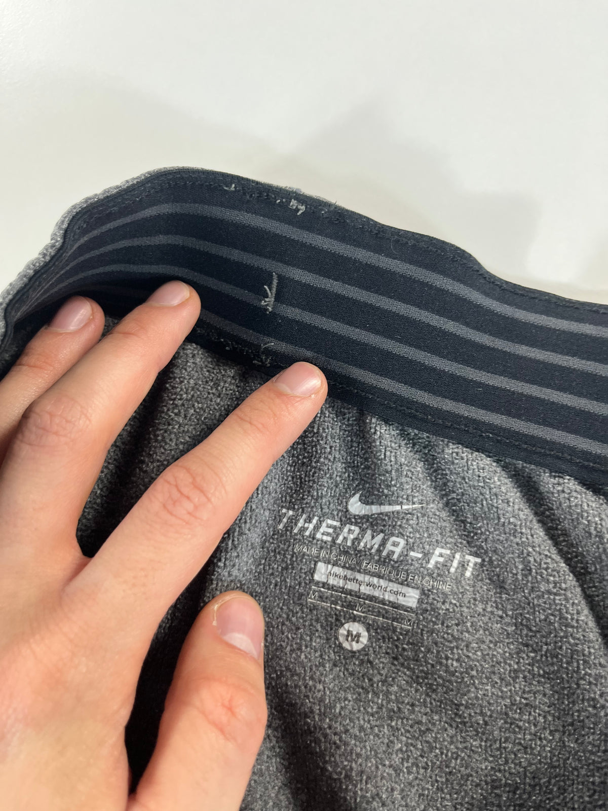 Nike Therma-Fit nadrág