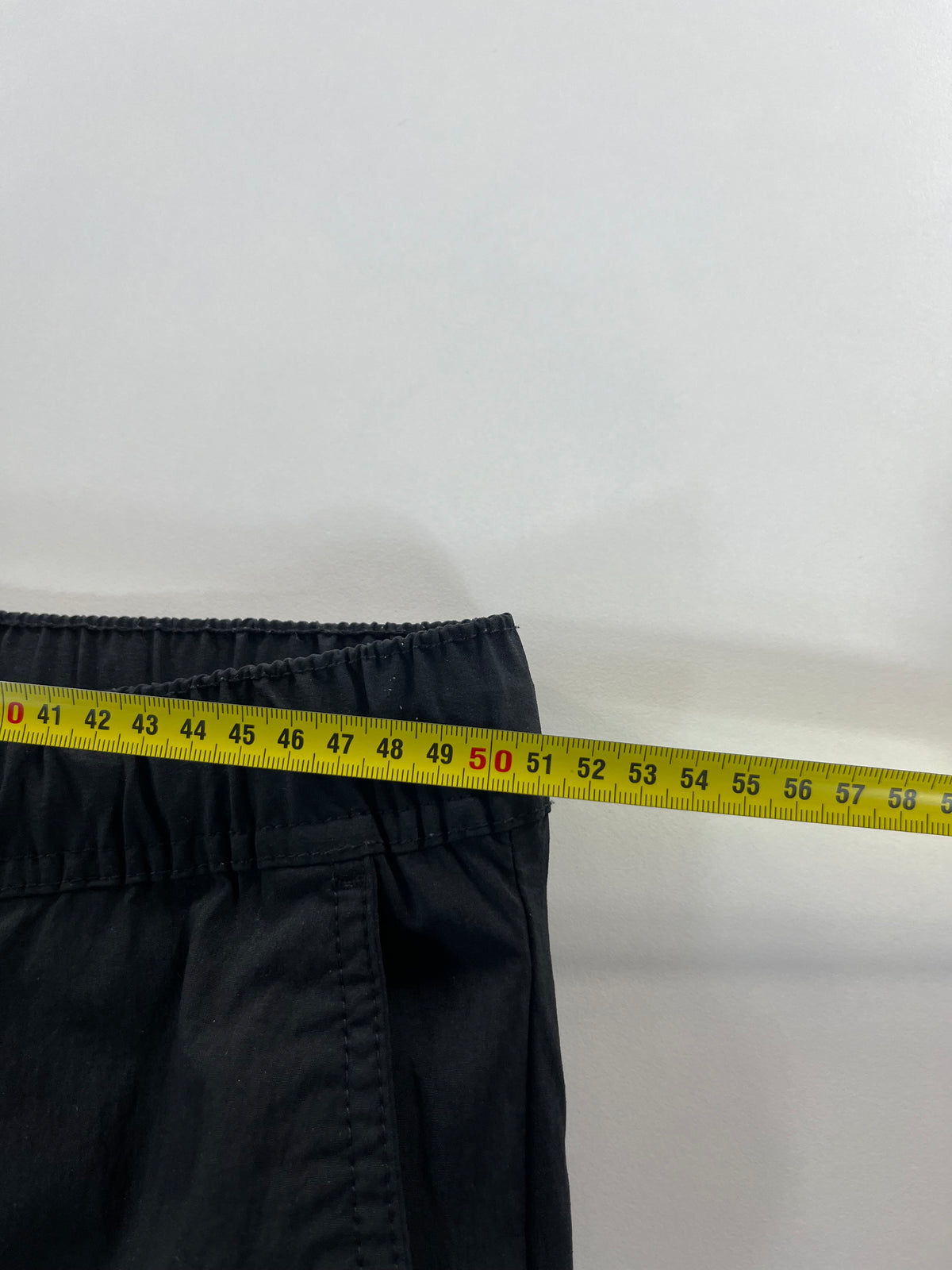 H&M Slim Fit cargo nadrág