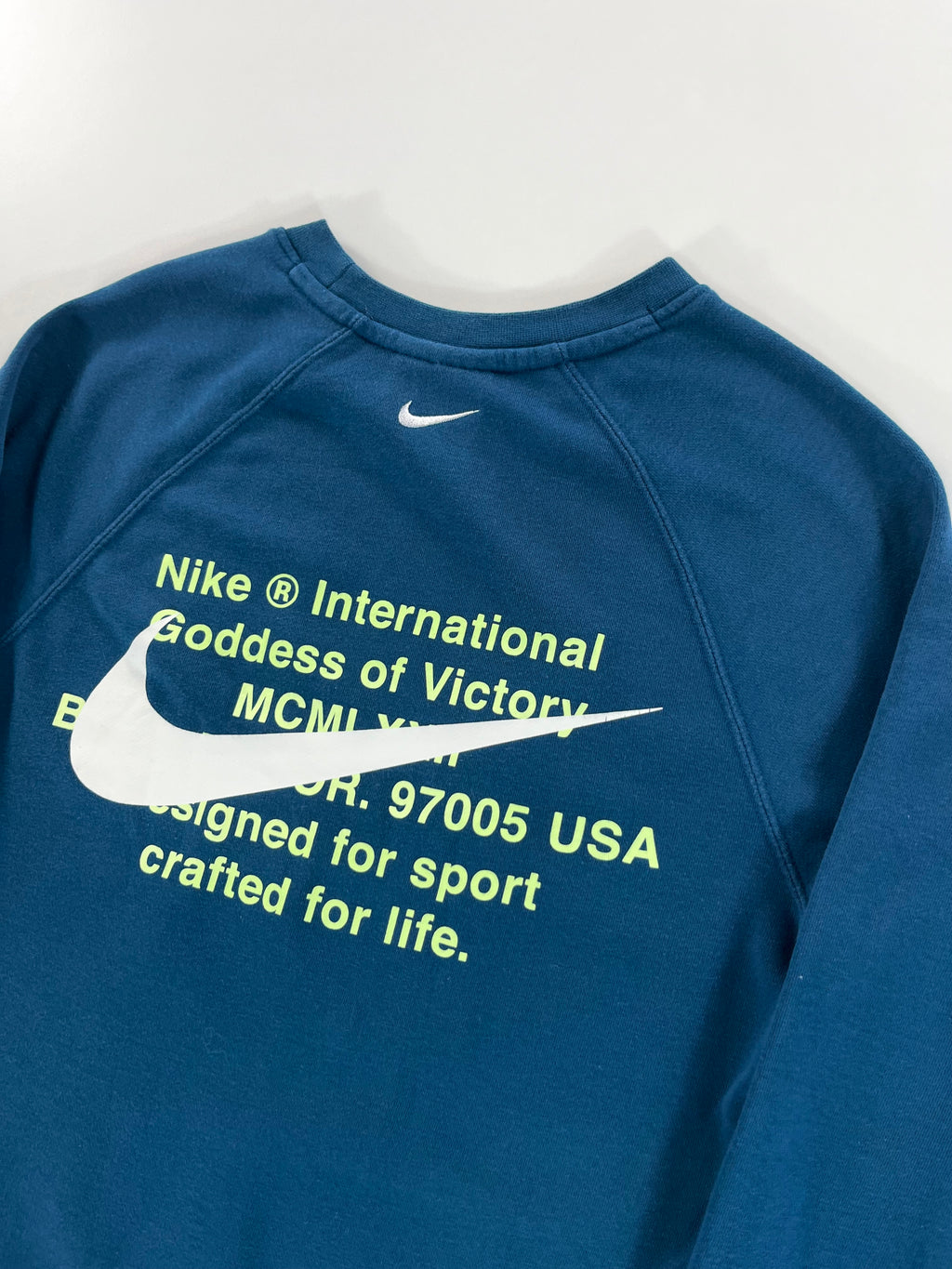 Nike Swoosh crewneck pulóver
