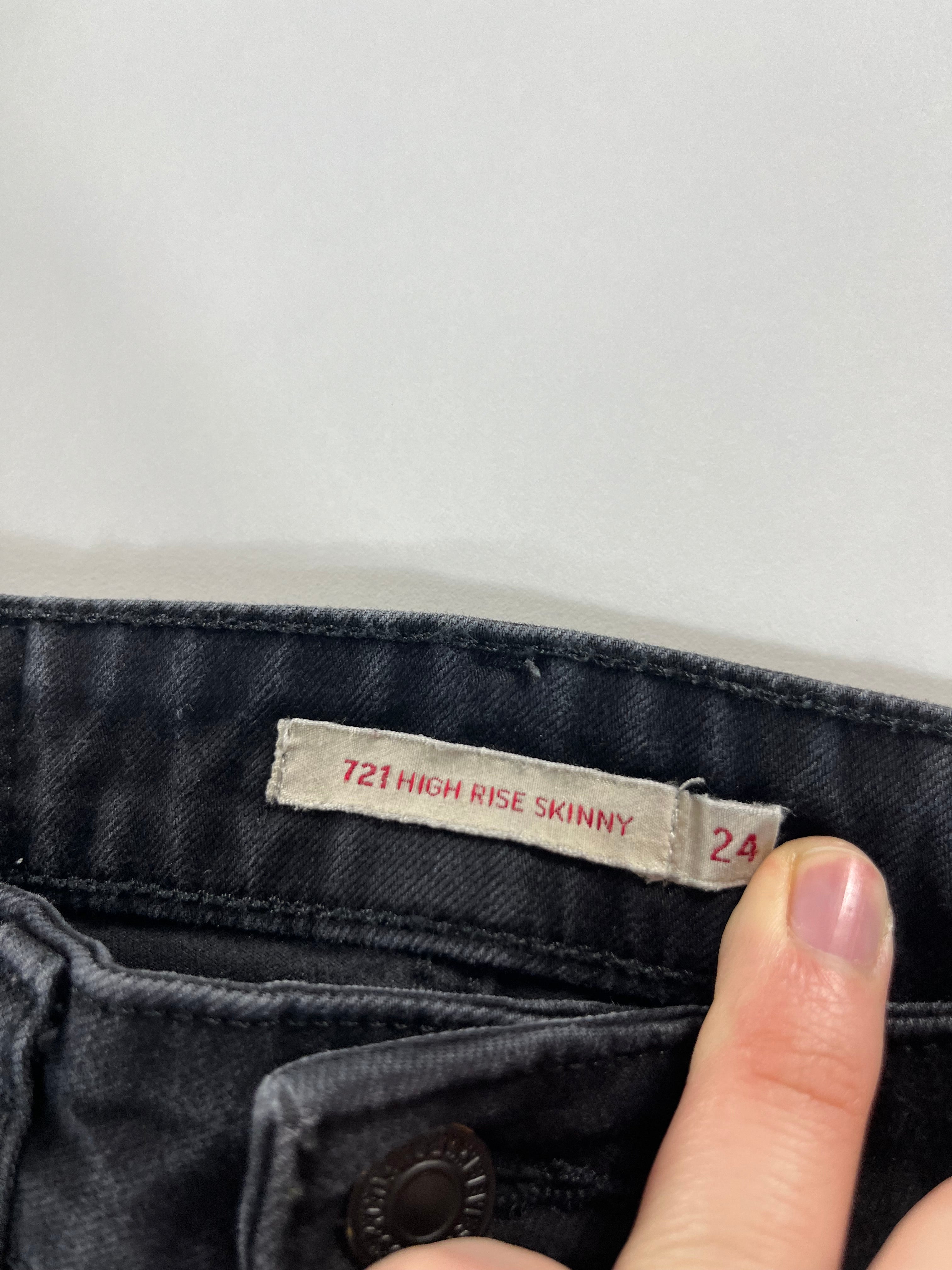 Levi's Lot 721 High Rise Skinny 24 farmernadrág