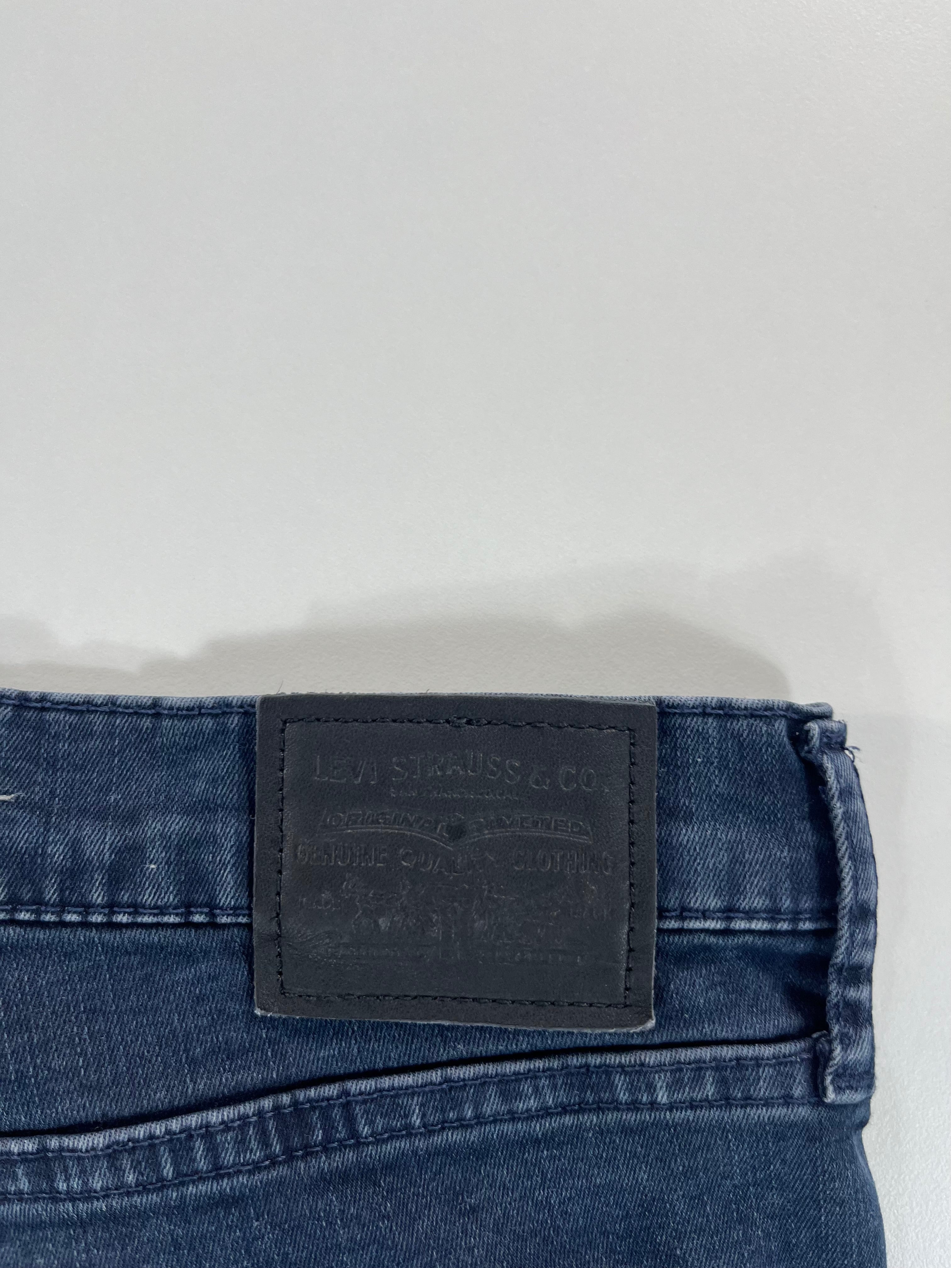 Levi's Lot Mile High Super Skinny 31 farmernadrág