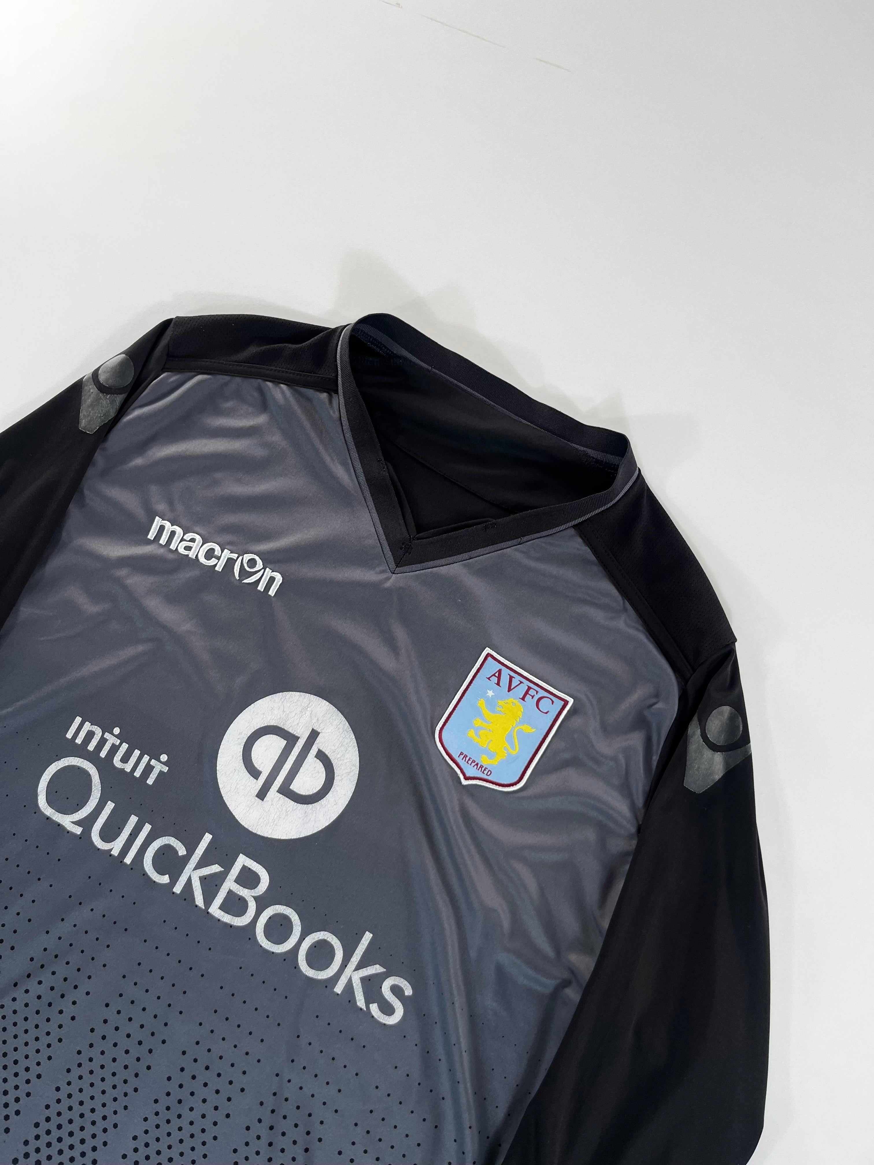 Macron Aston Villa 2015-2016 hazai kapus mez