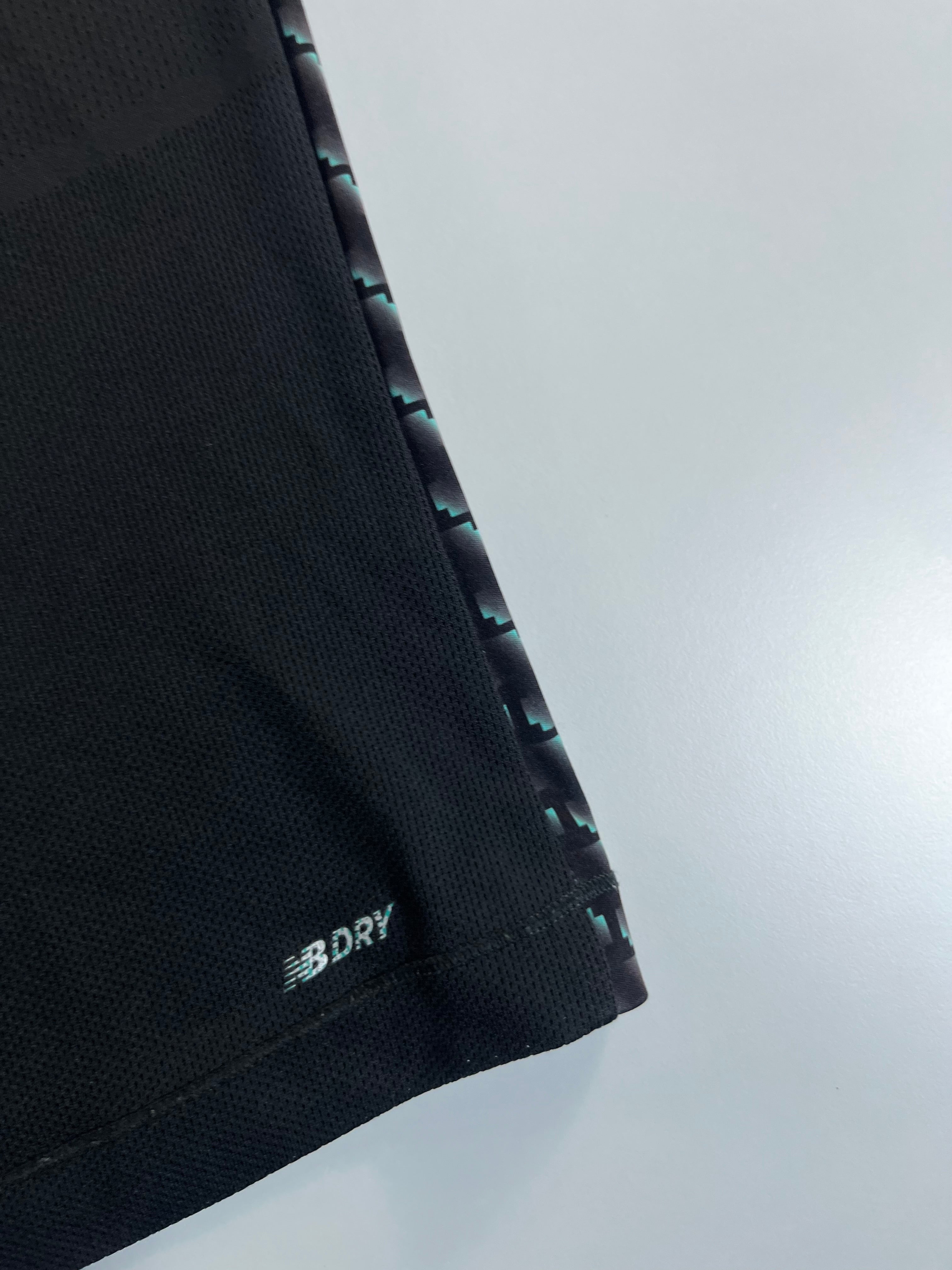 New Balance 2019-2020 alternatív mez
