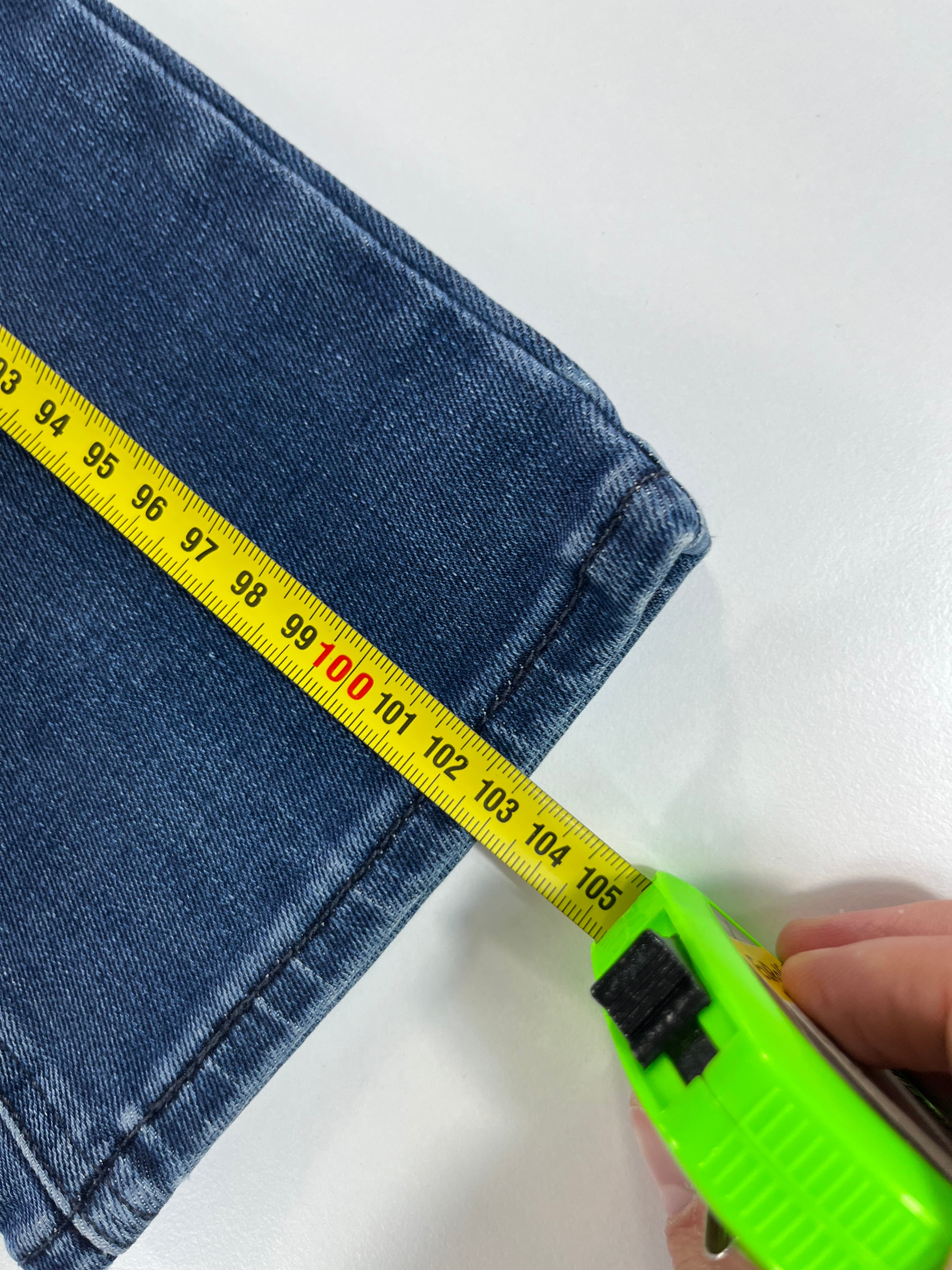 Levi's Demi Curve Low Rise Straight 30 farmernadrág