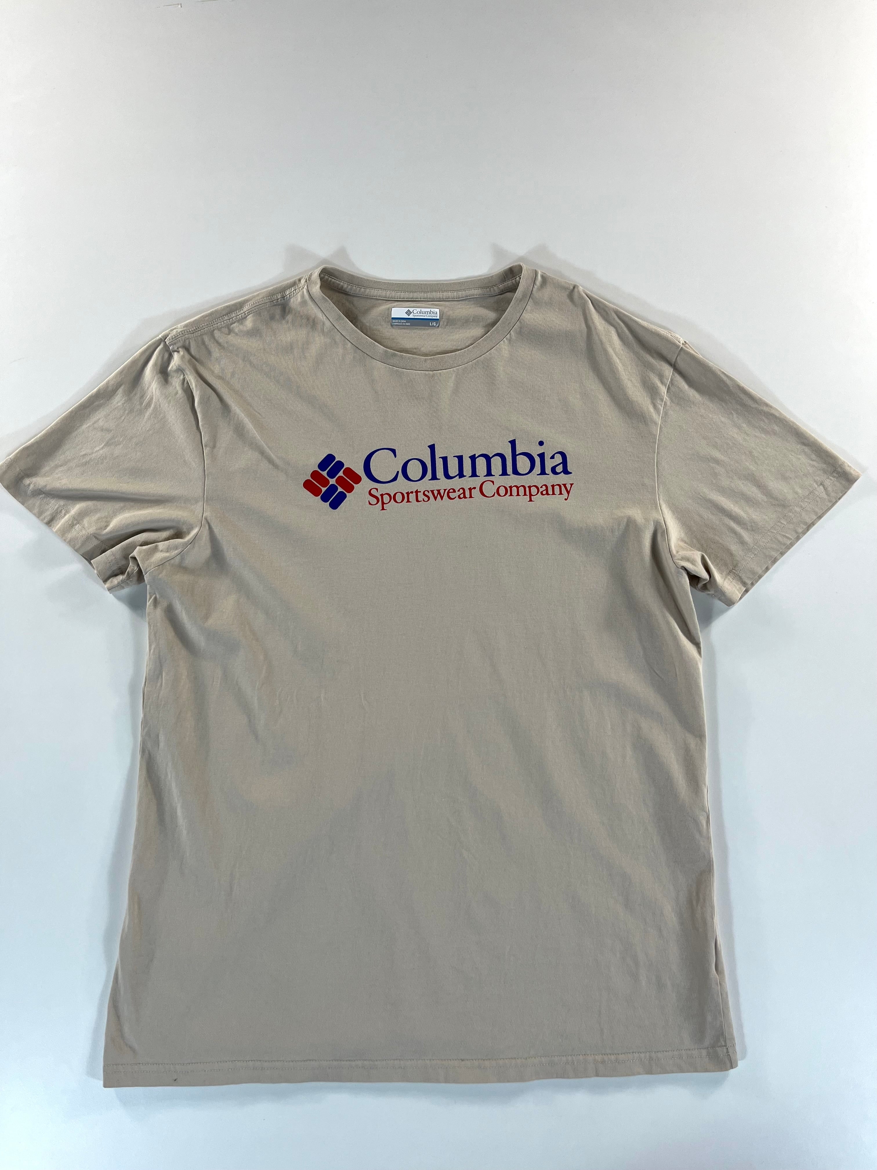 Columbia póló