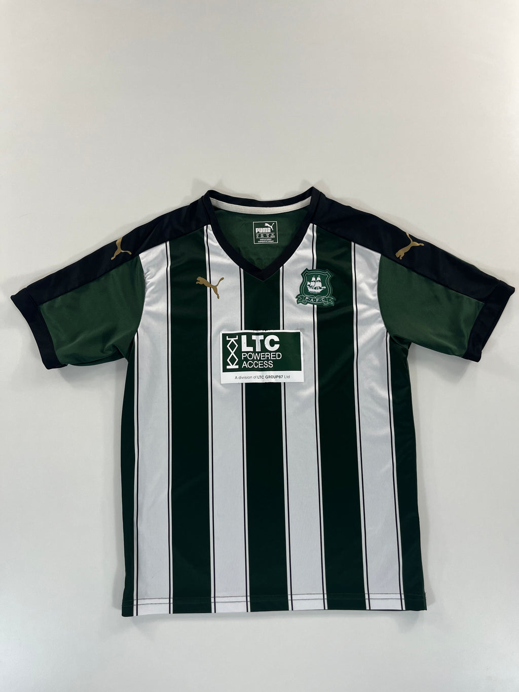 Puma Plymouth Argyle 2015-2016 hazai mez