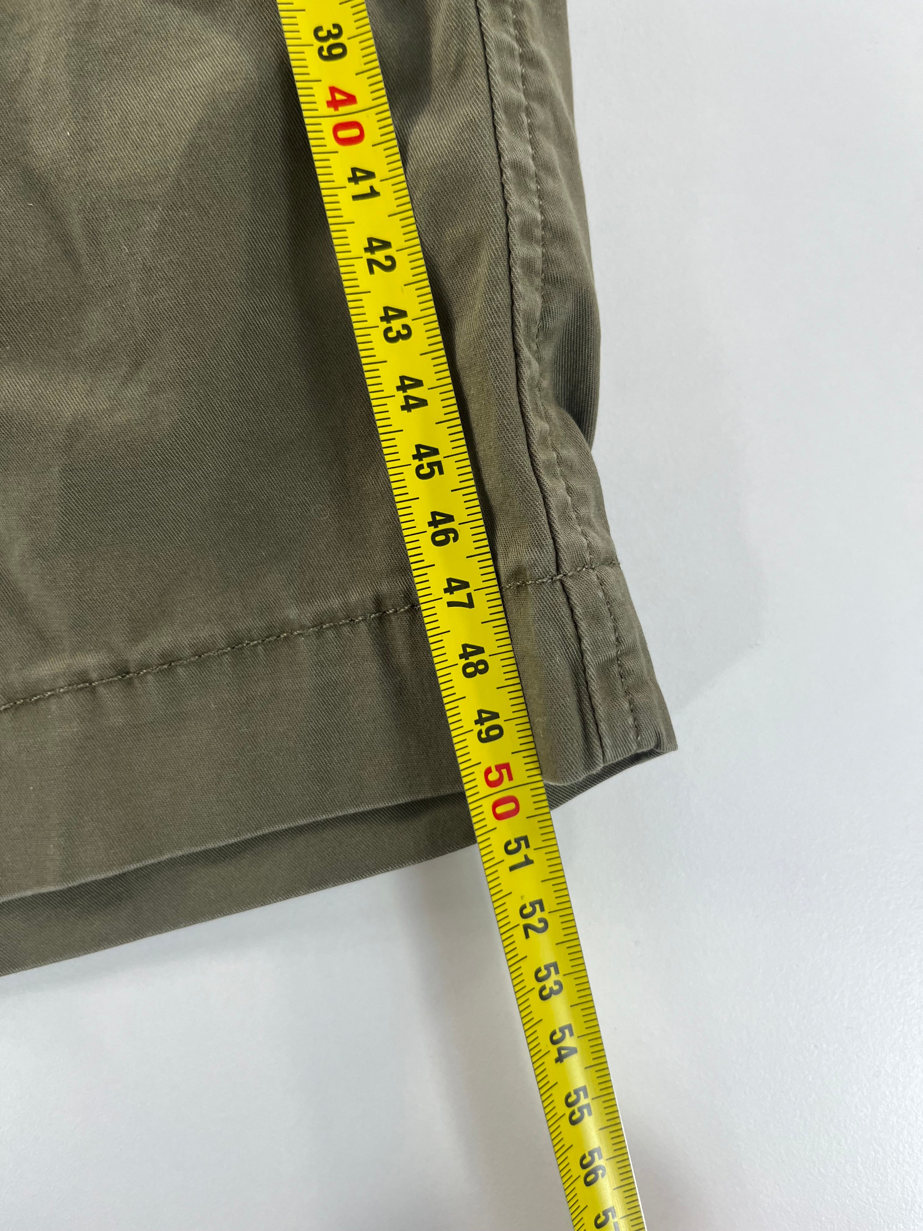 Levi's Standard Fit W36 chino short