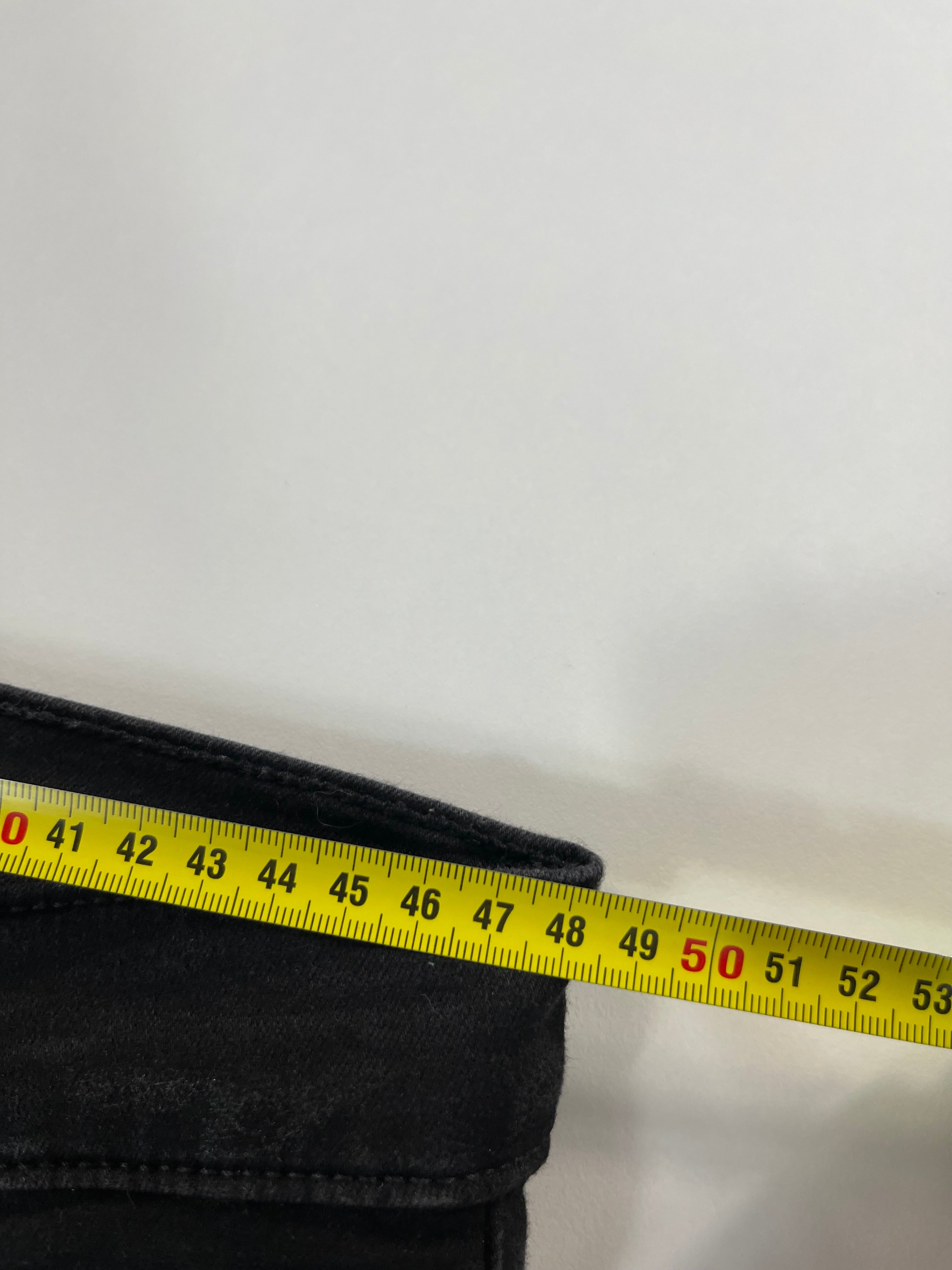 Levi's 315 Shaping Bootcut 30 farmernadrág