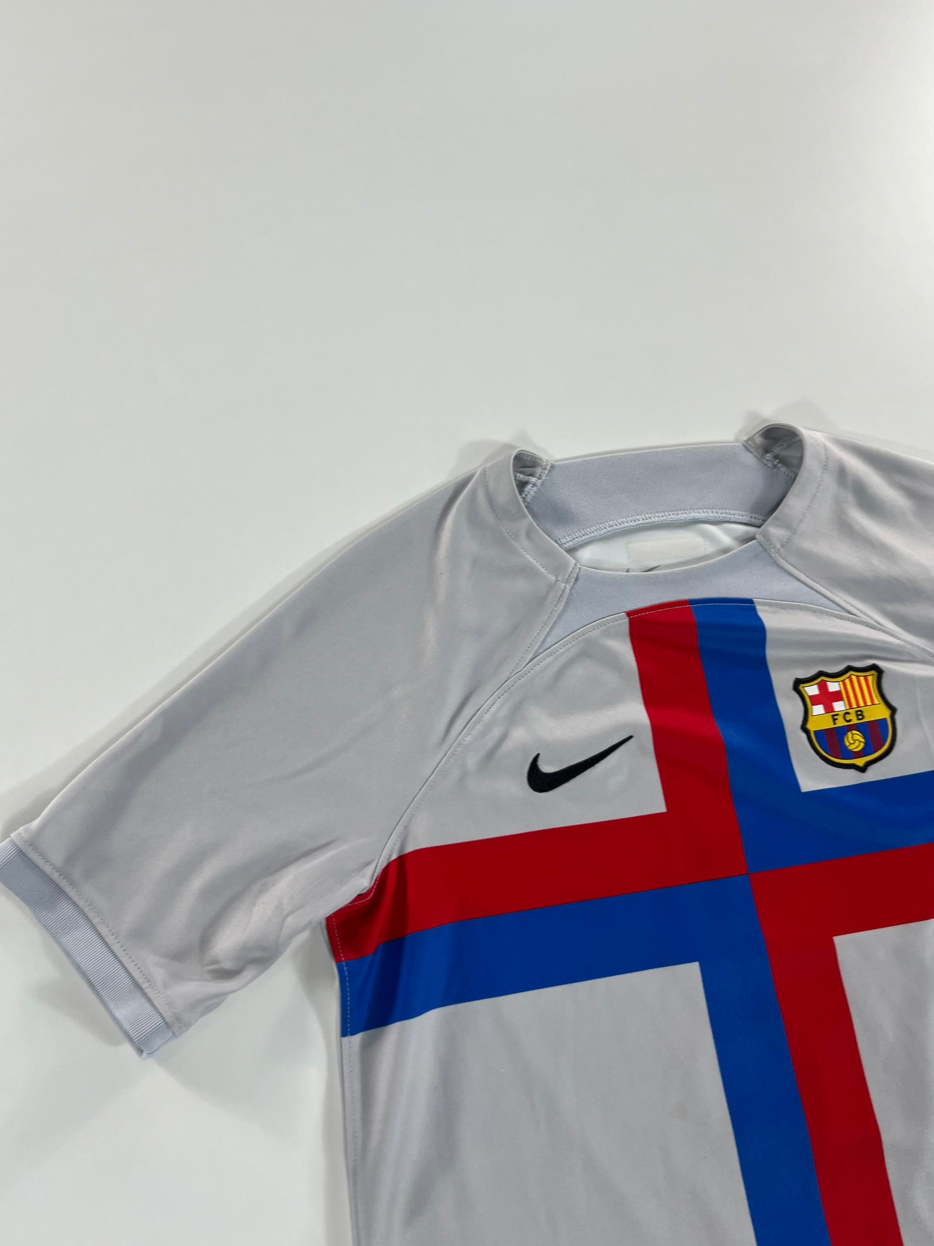 Nike F.C Barcelona 2022-2023 Ronald Araújo alternatív mez