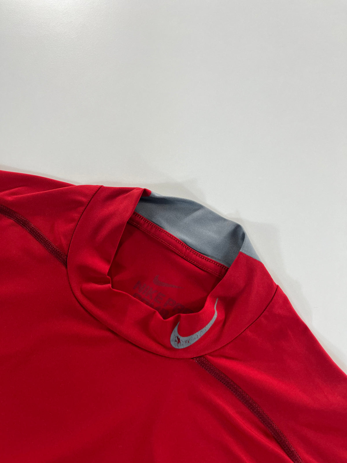Nike Pro Combat kompressziós training longsleeve