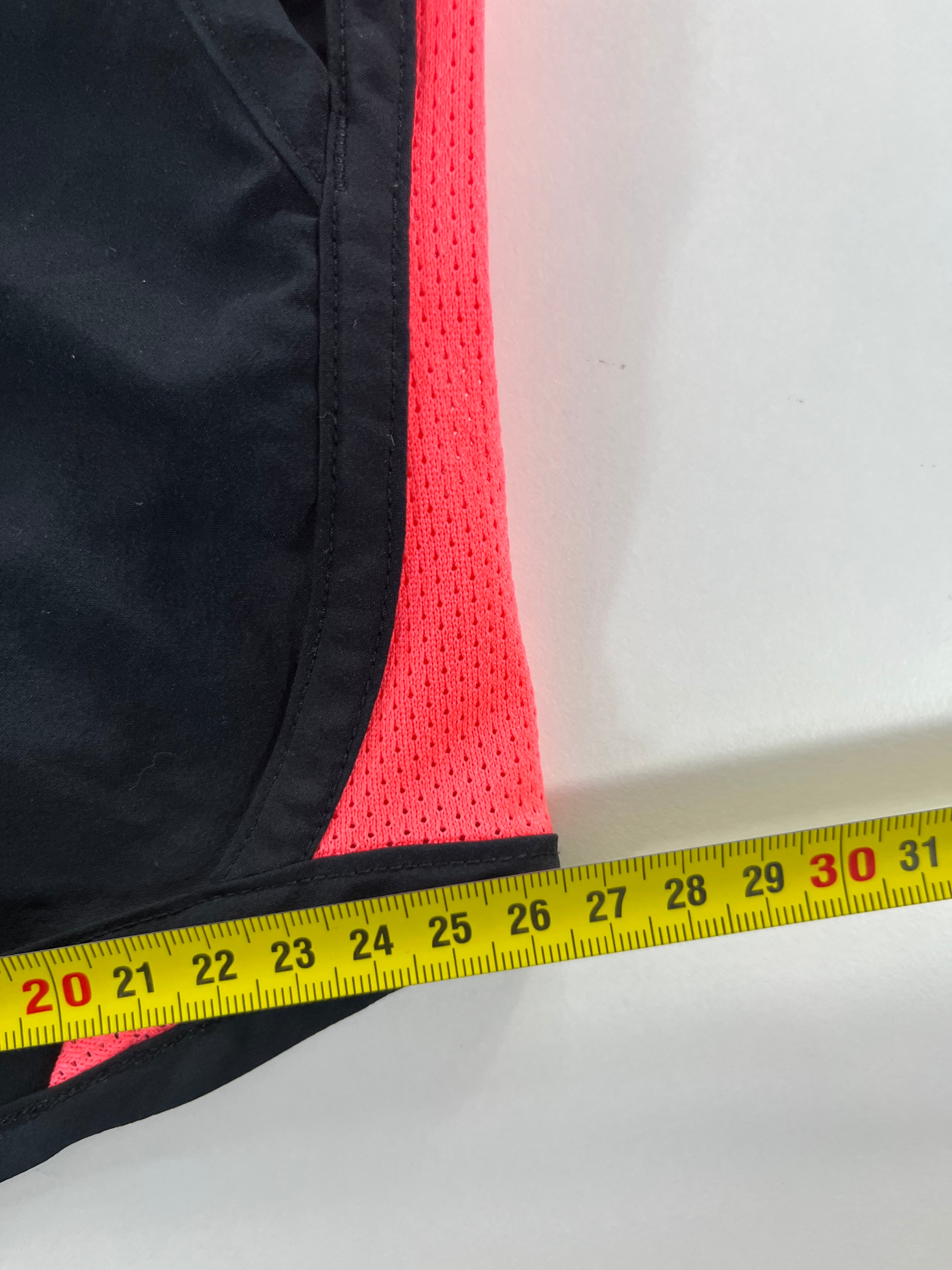Under Armour HeatGear short