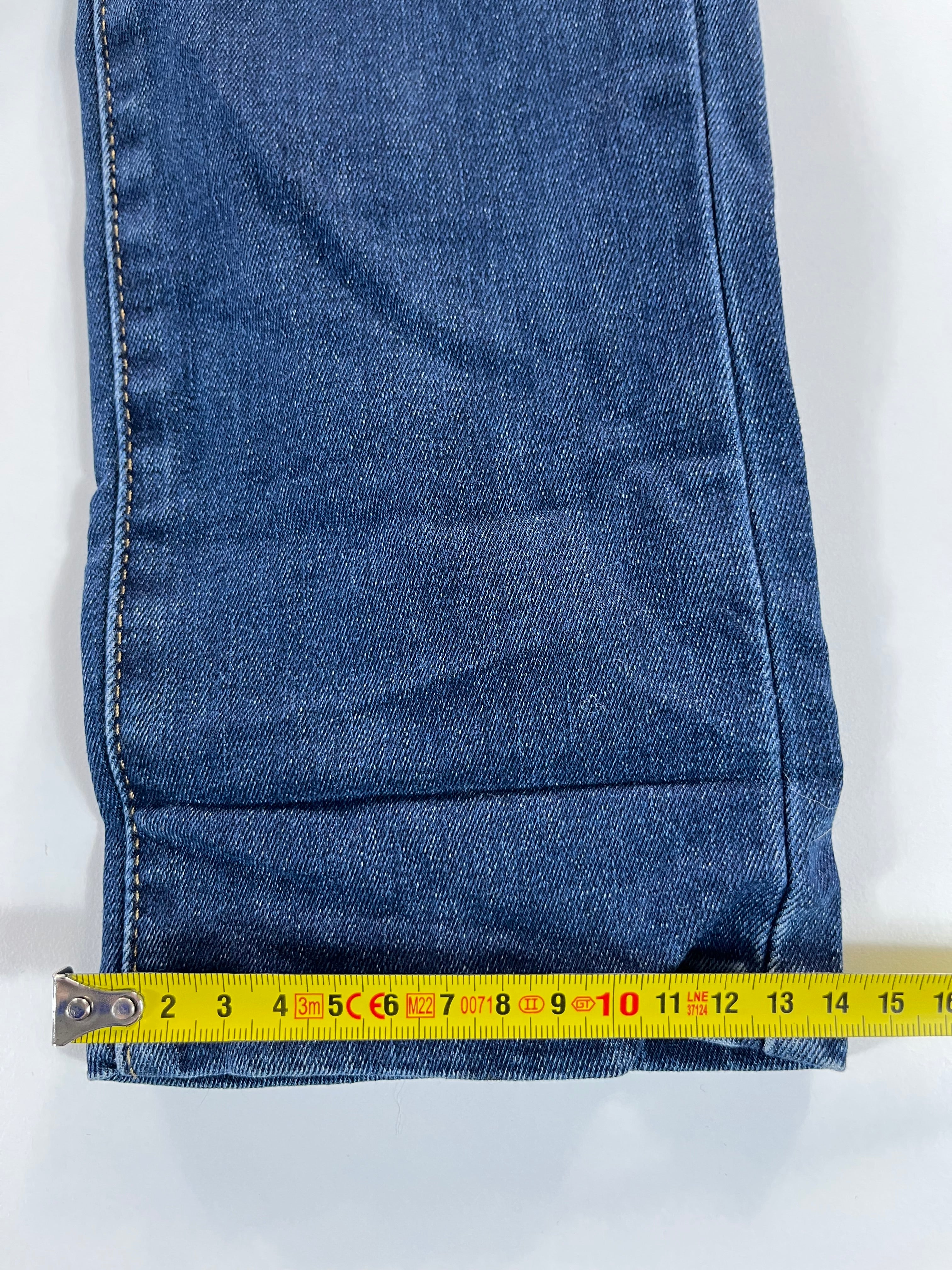 Levi's 712 Slim 24 farmernadrág