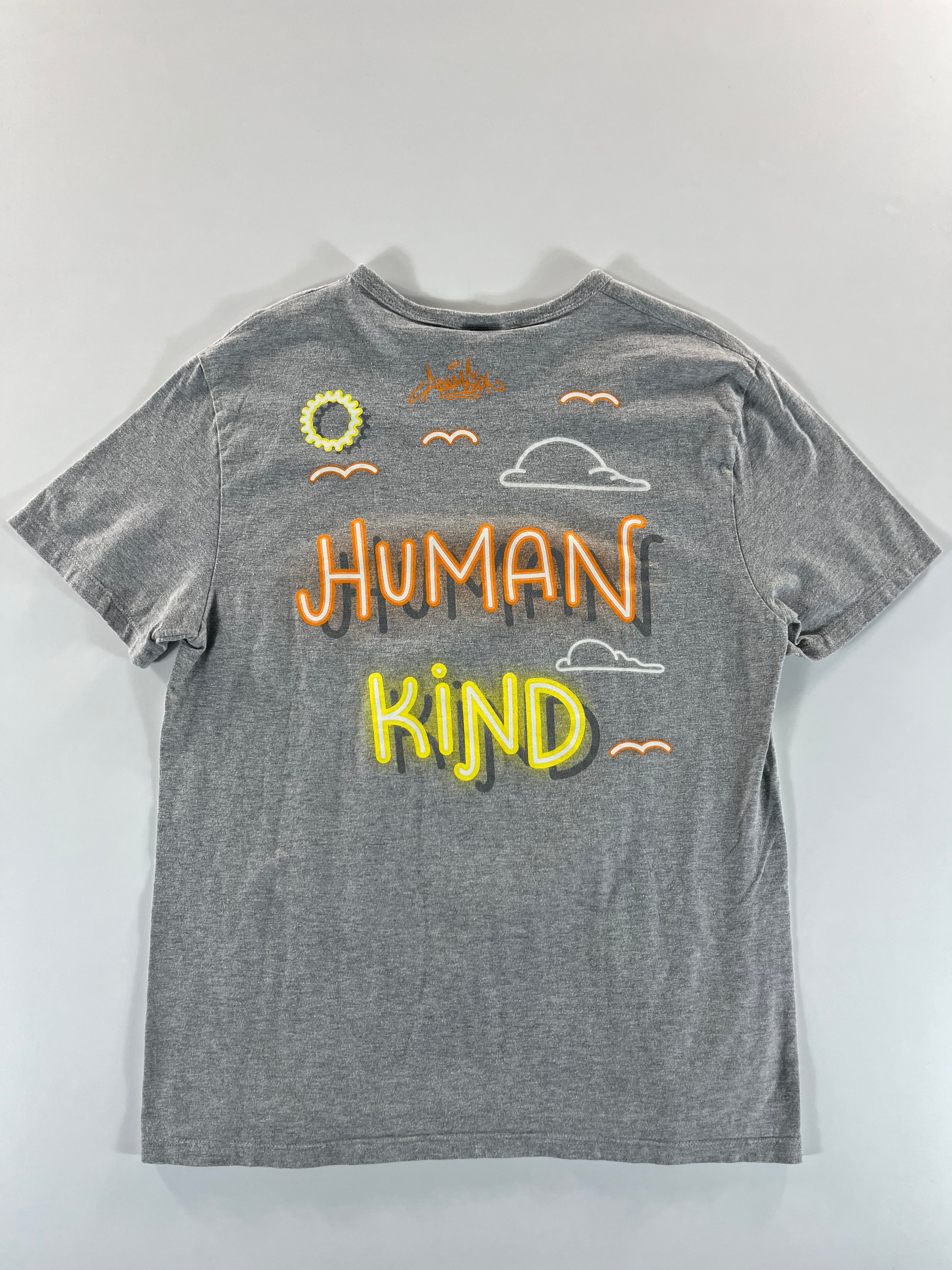 Champion Human Kind póló