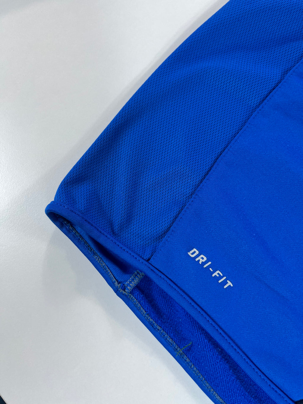 Nike F.C Zürich crewneck pulóver