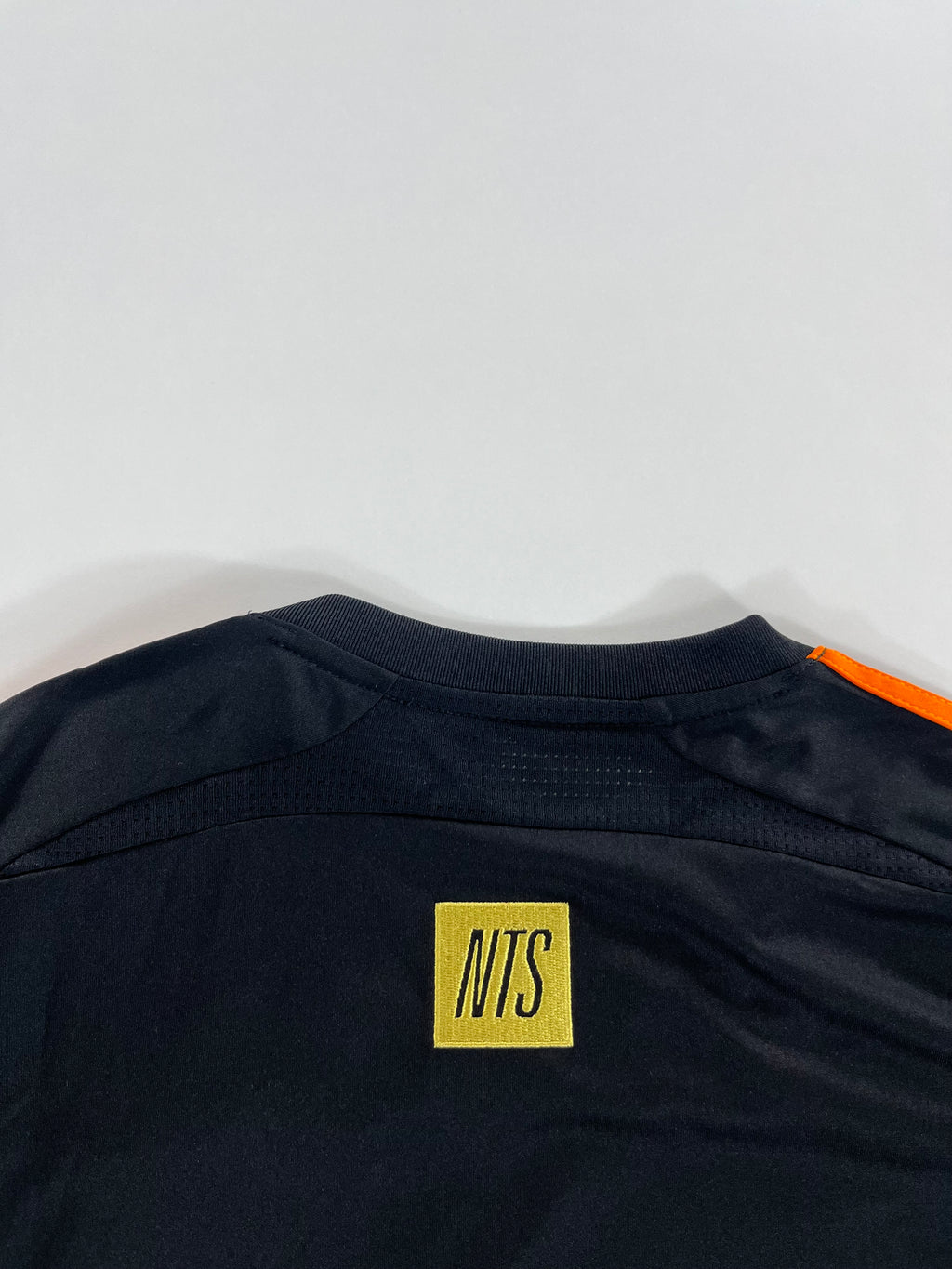 Adidas Arsenal x NTS 2025-2026 Special Edition mez