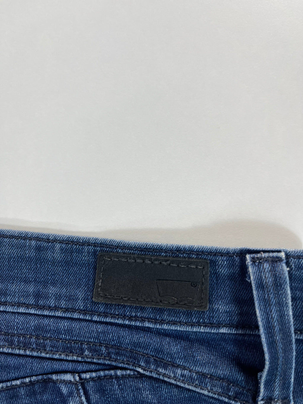 Levi's Demi Curve Low Rise Straight 30 farmernadrág