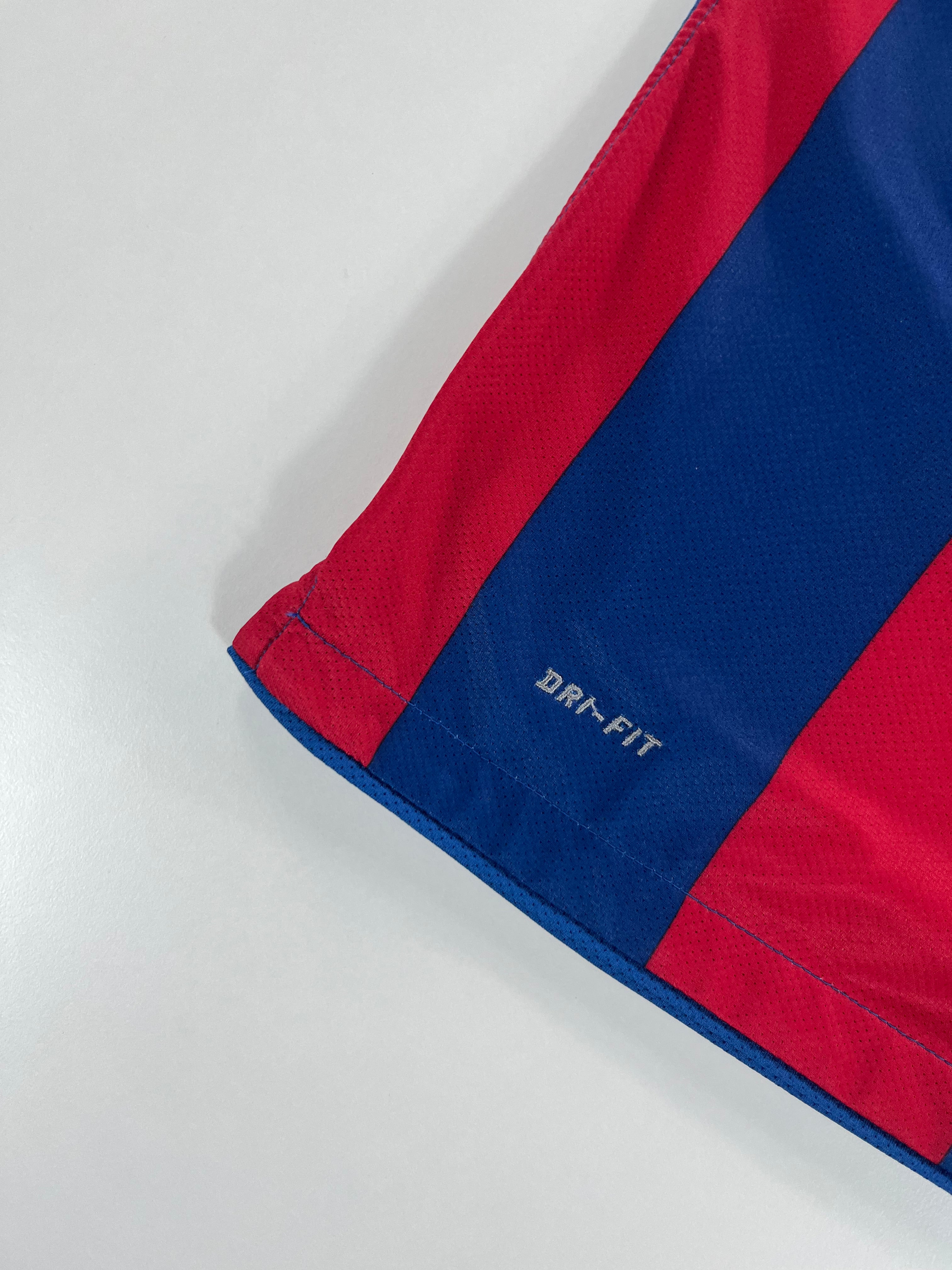 Nike F.C Barcelona 2010-2011 hazai mez