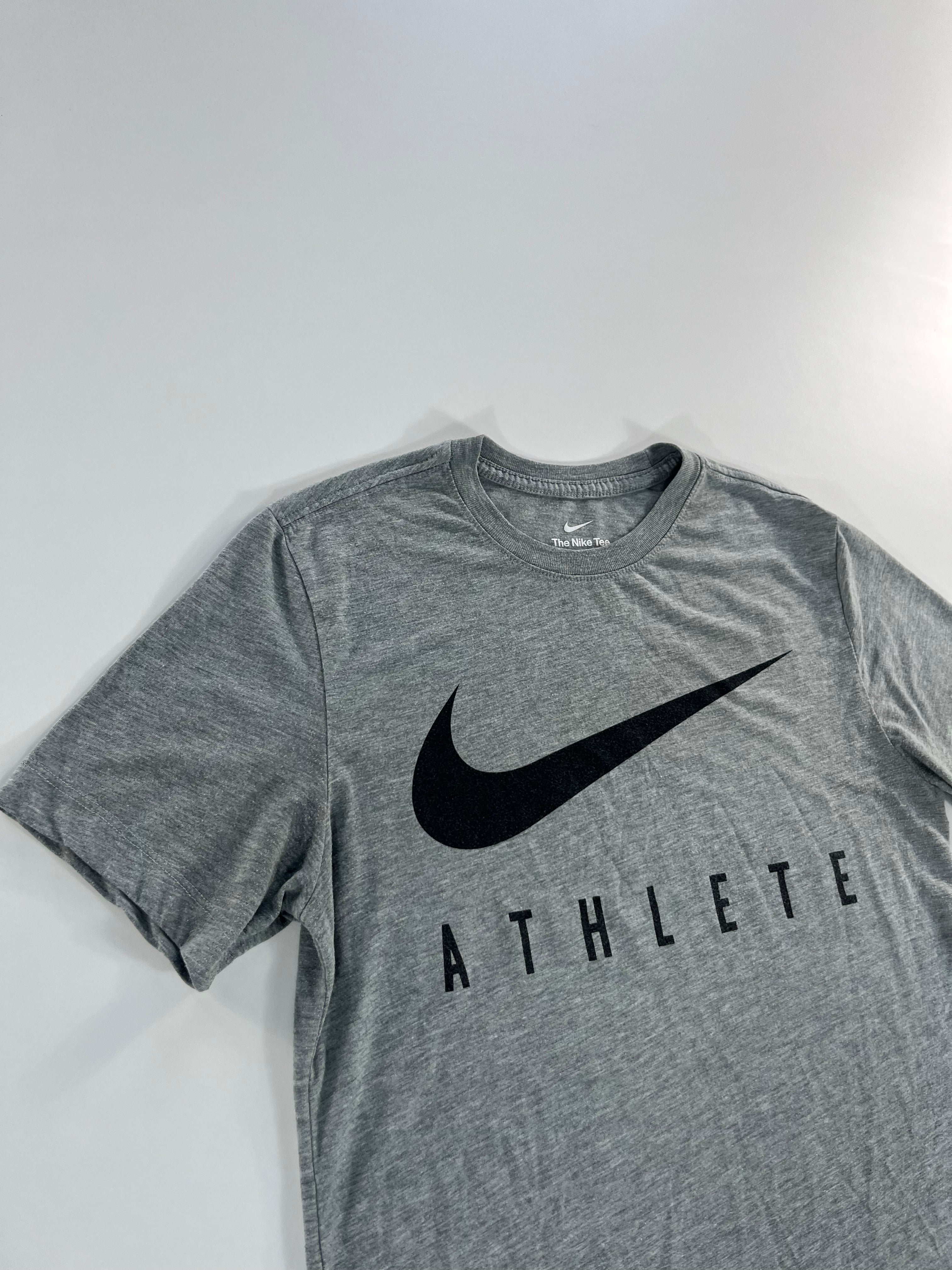 Nike Athletic póló