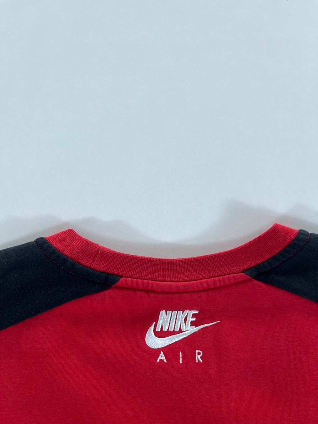 Nike AIR crewneck pulóver