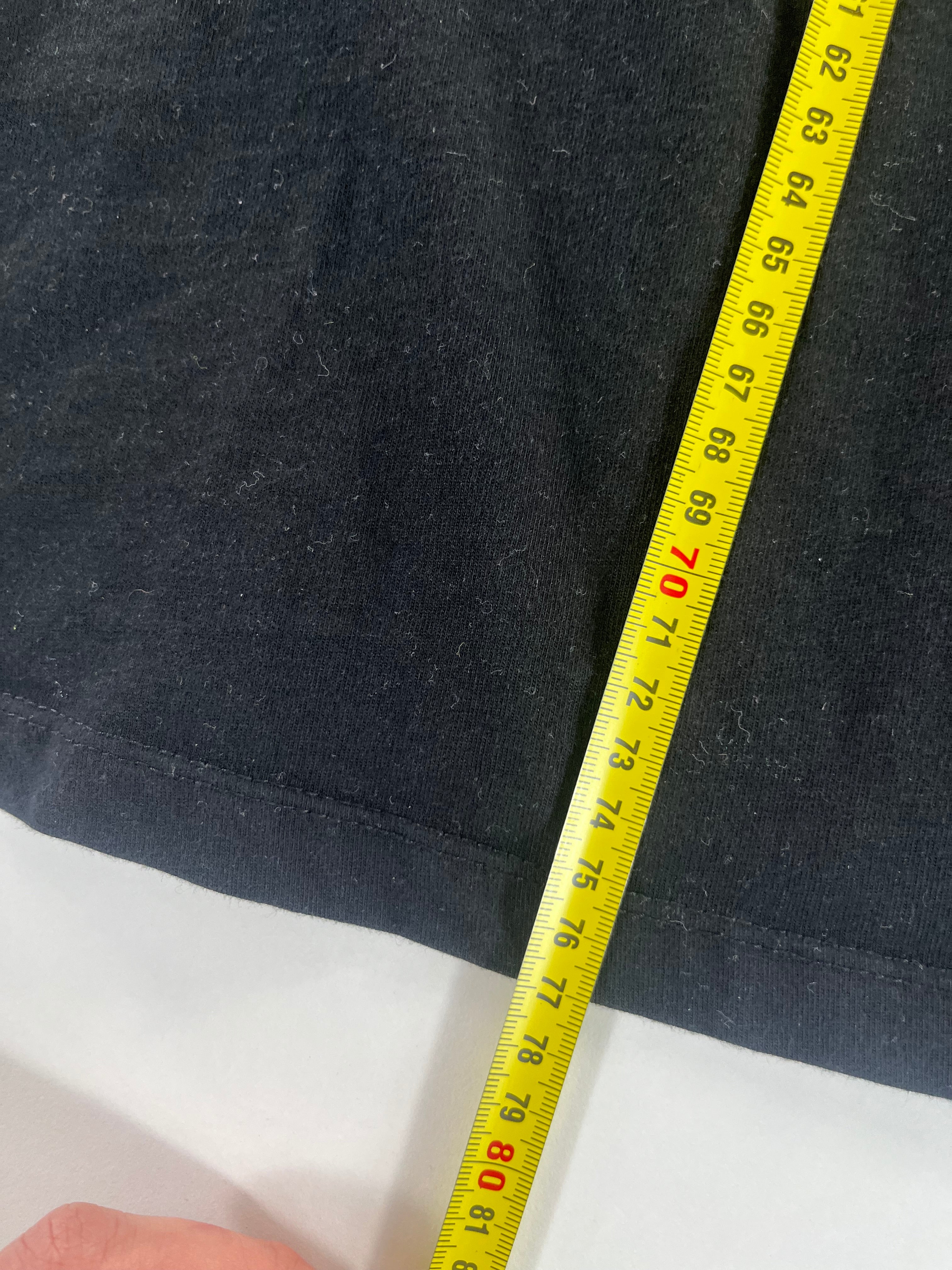 Bershka Naruto Sasuke Uciha póló