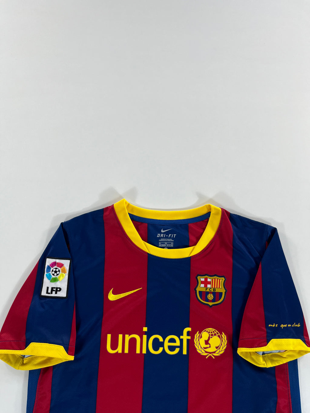 Nike F.C Barcelona 2010-2011 hazai mez