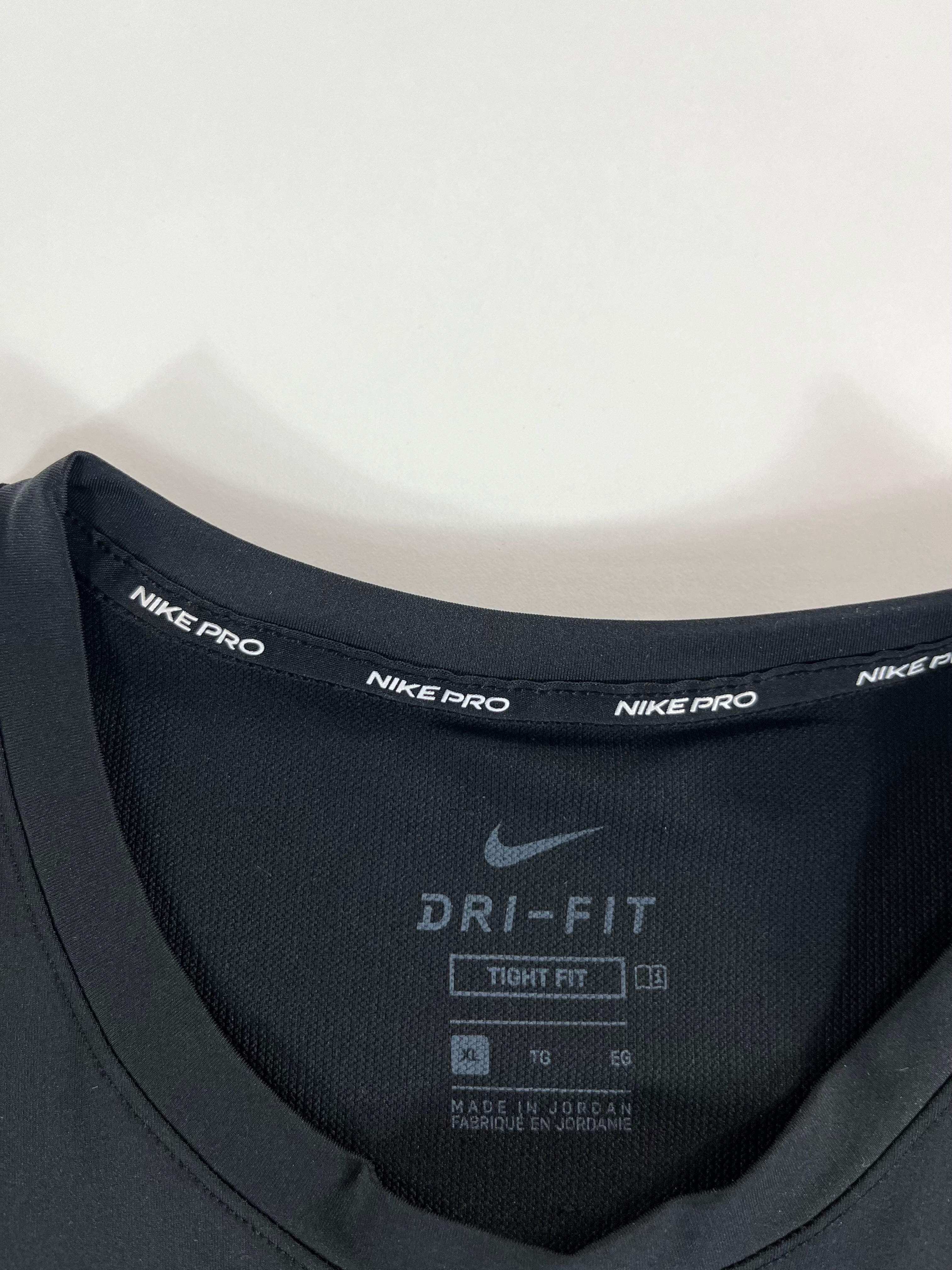 Nike Pro Tight Fit atléta