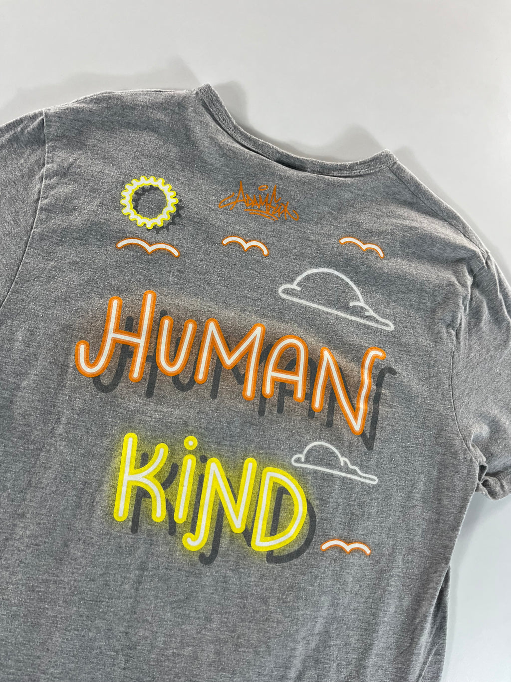 Champion Human Kind póló