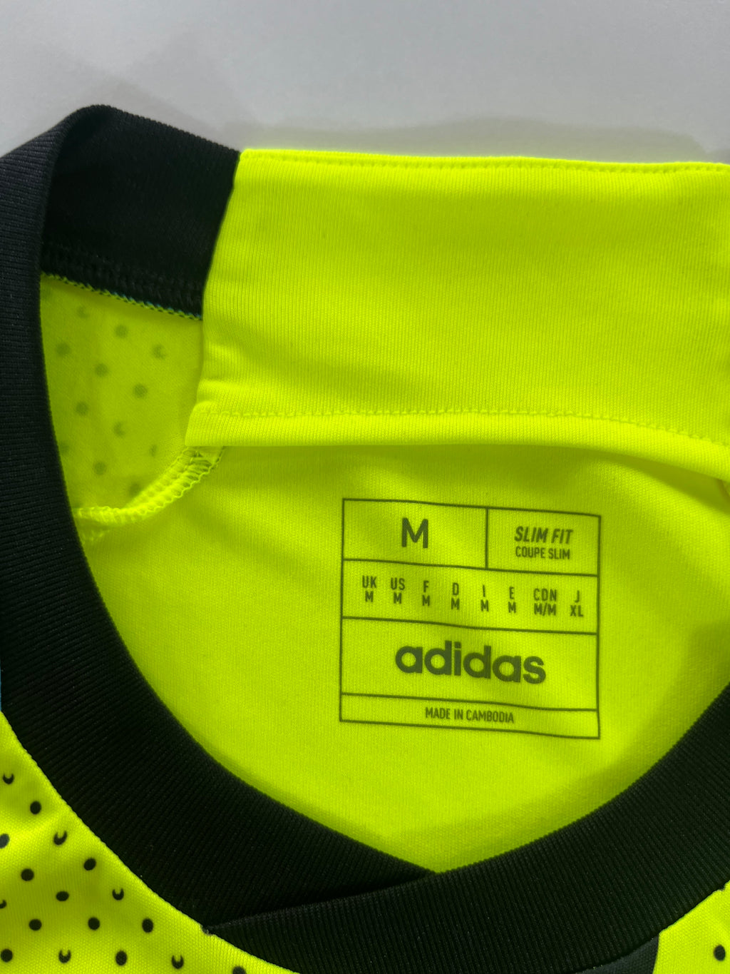 Adidas Arsenal 2023-2024 idegenbeli mez