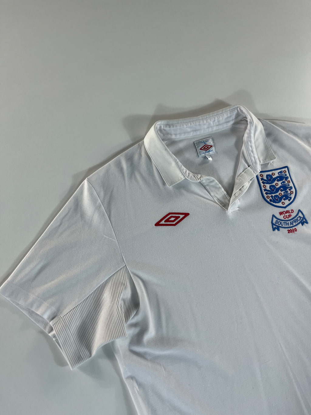 Umbro Anglia válogatott 2009-2010 hazai mez