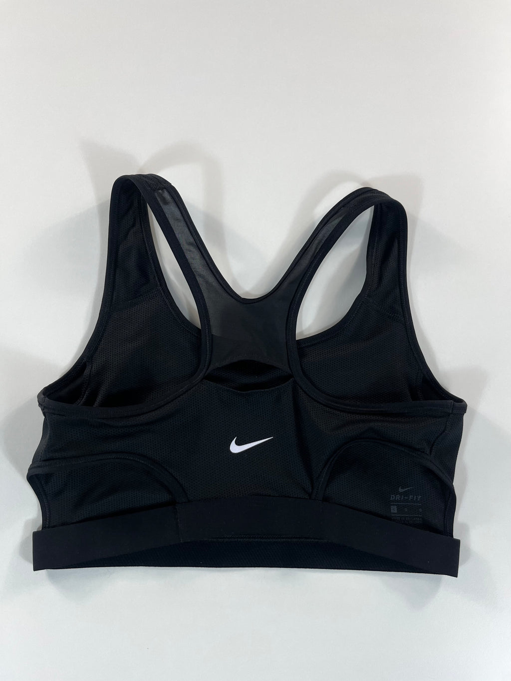Nike sport melltartó