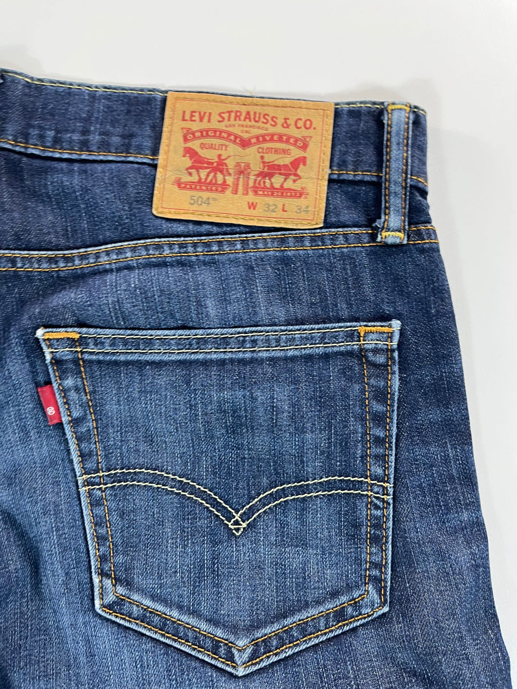 Levi's 504 W32 L34 farmernadrág