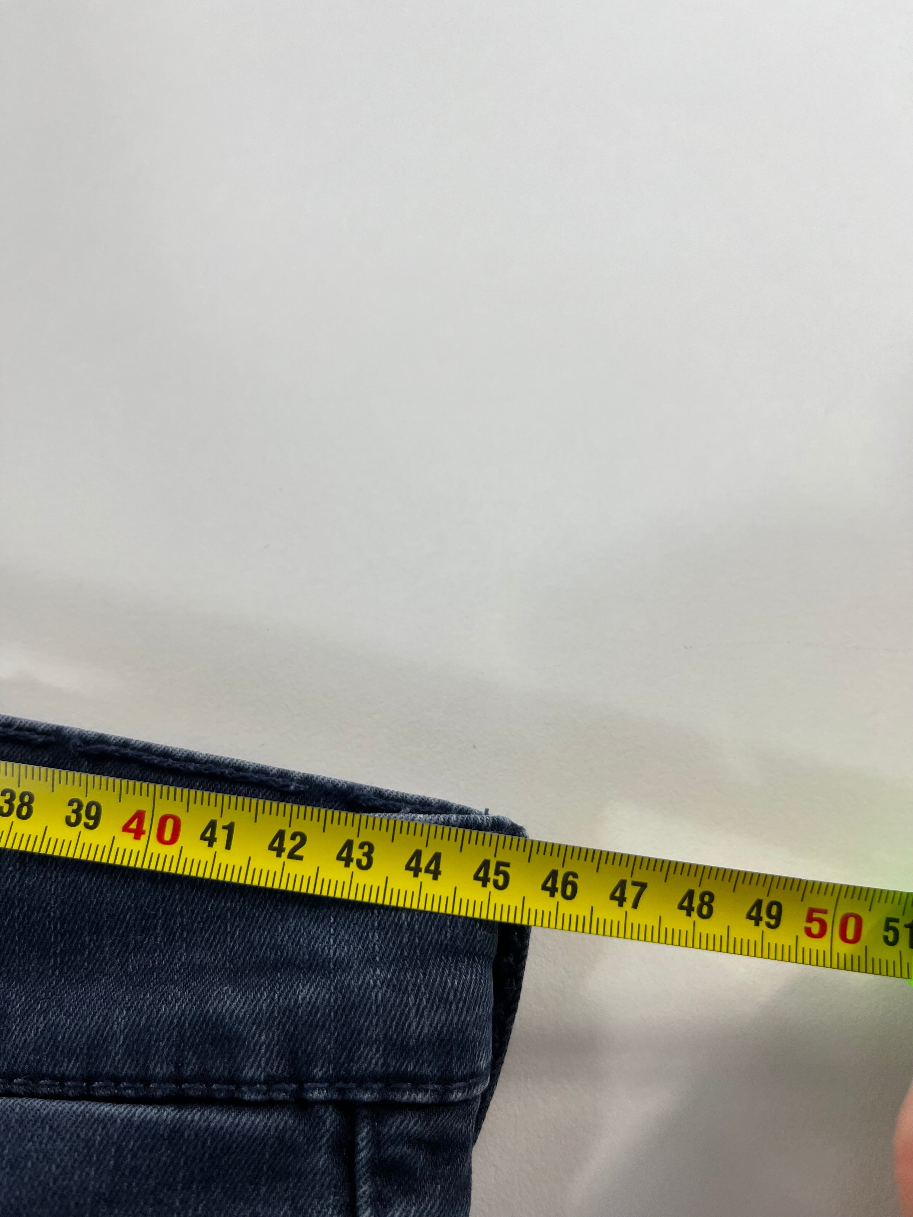 Levi's Lot Mile High Super Skinny 31 farmernadrág