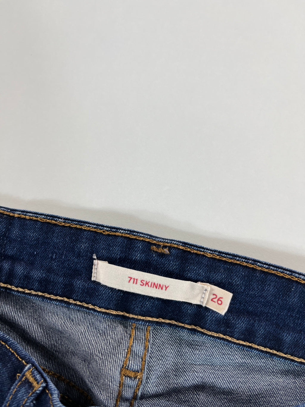 Levi's 711 Skinny 26 farmernadrág