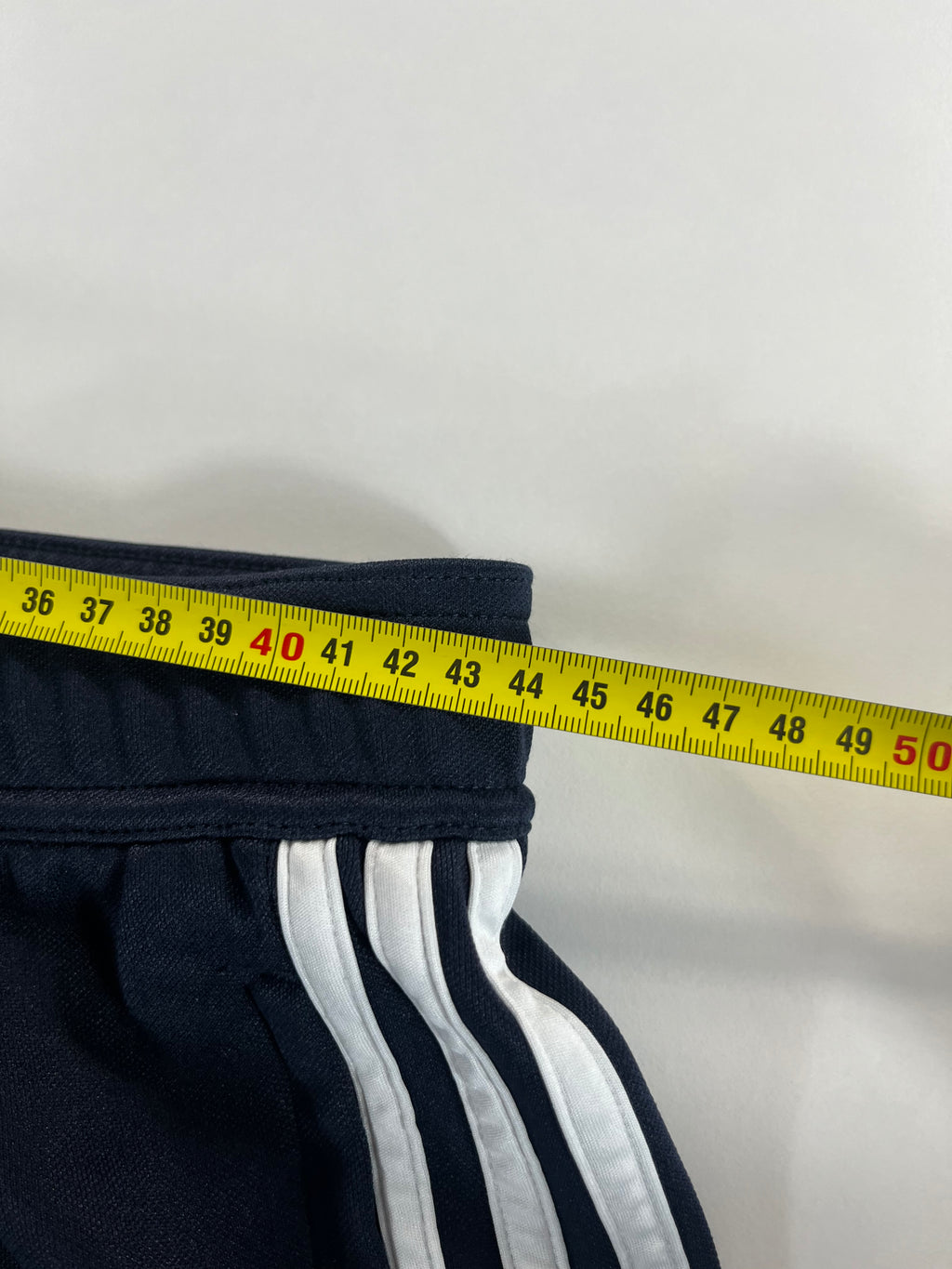 Adidas Sereno Slim Tapered nadrág