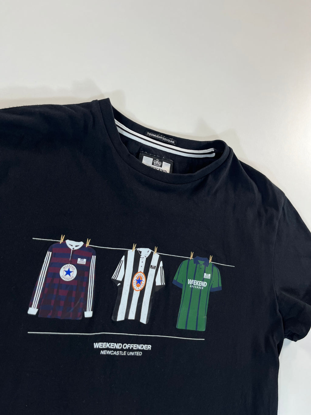 Weekend Offender Newcastle póló