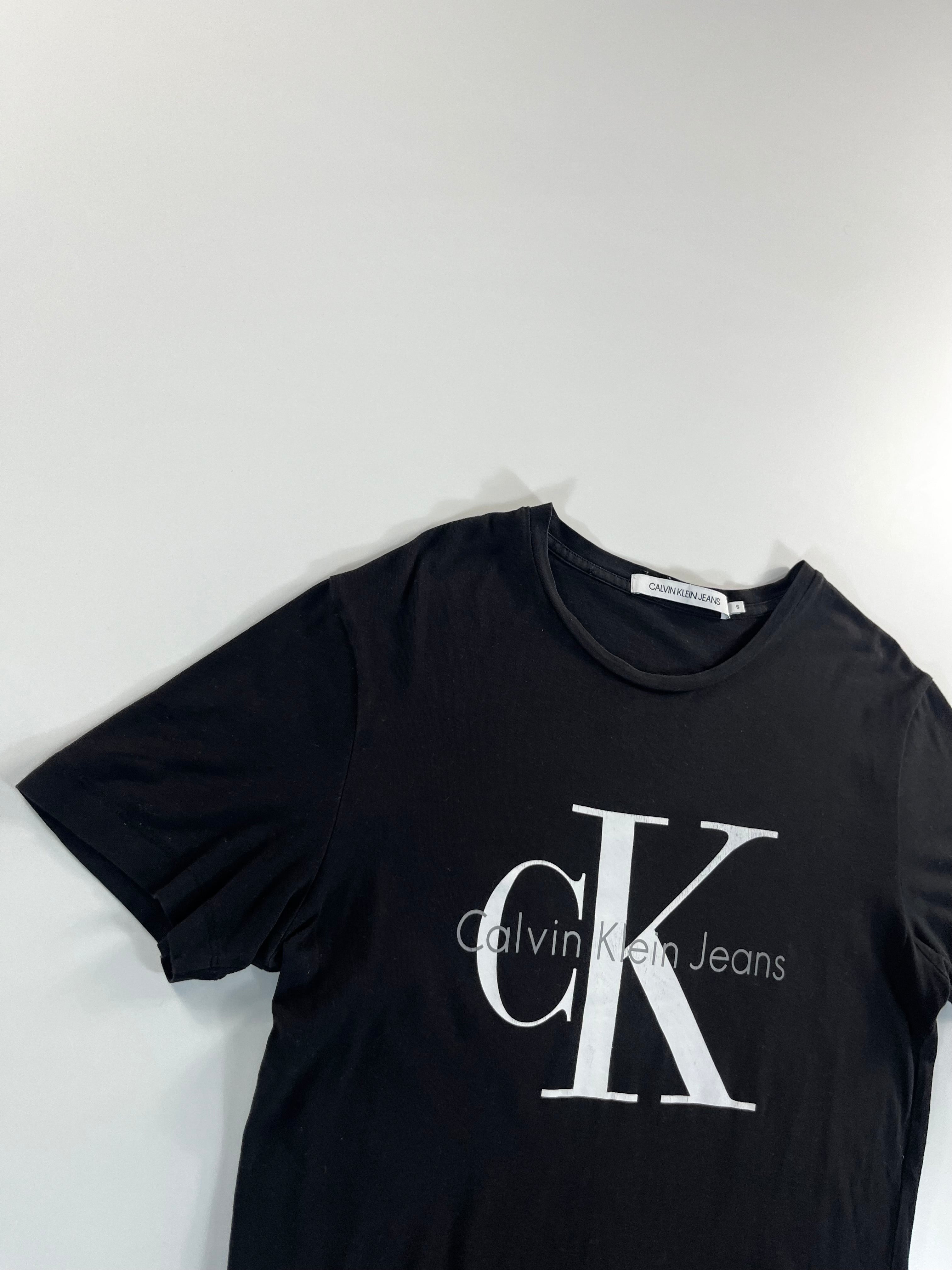 Calvin Klein póló