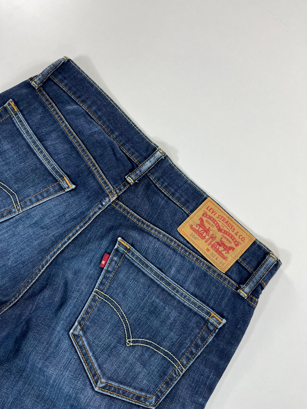 Levi's 504 W32 L34 farmernadrág