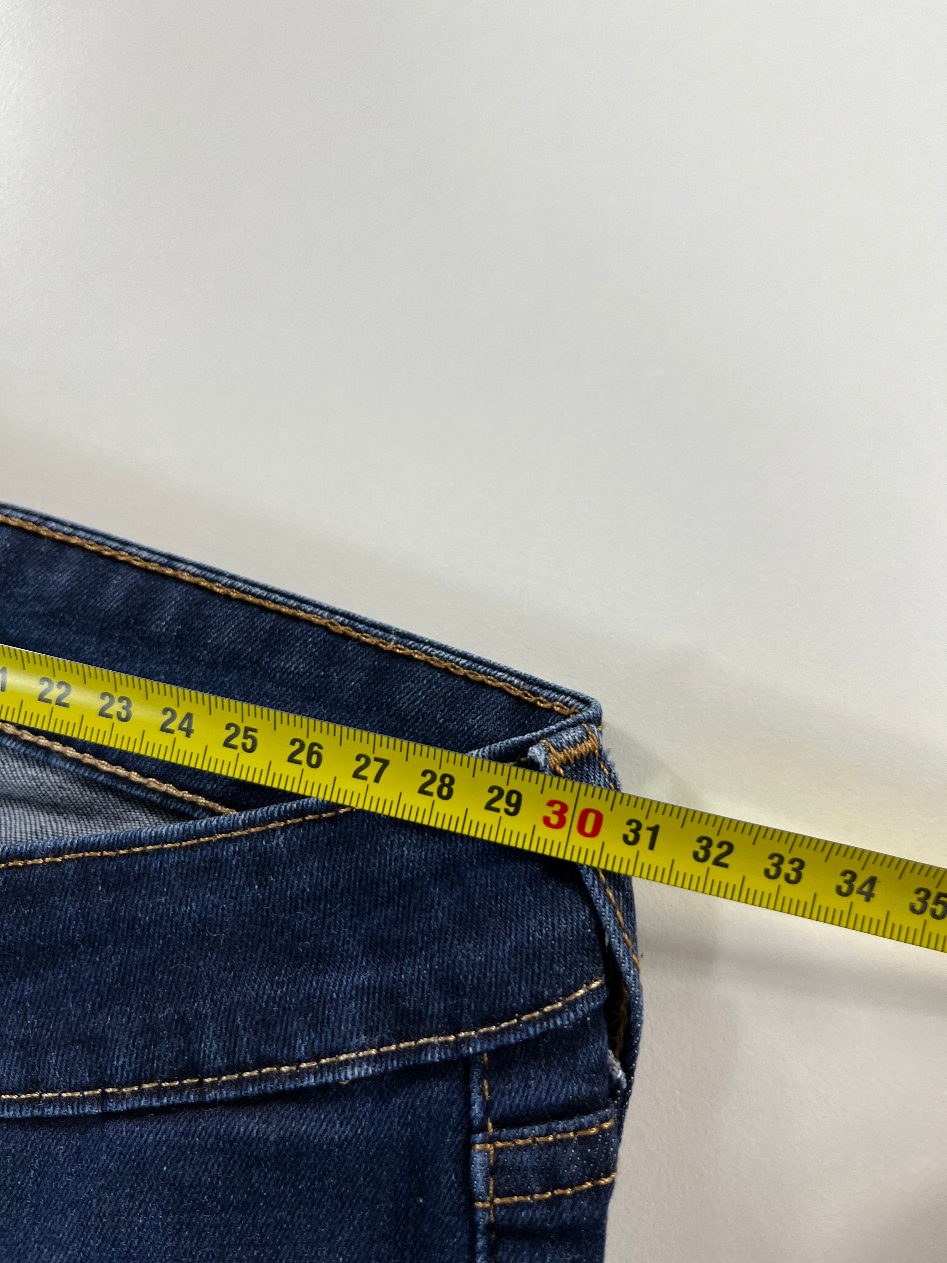 Levi's 711 Skinny 26 farmernadrág